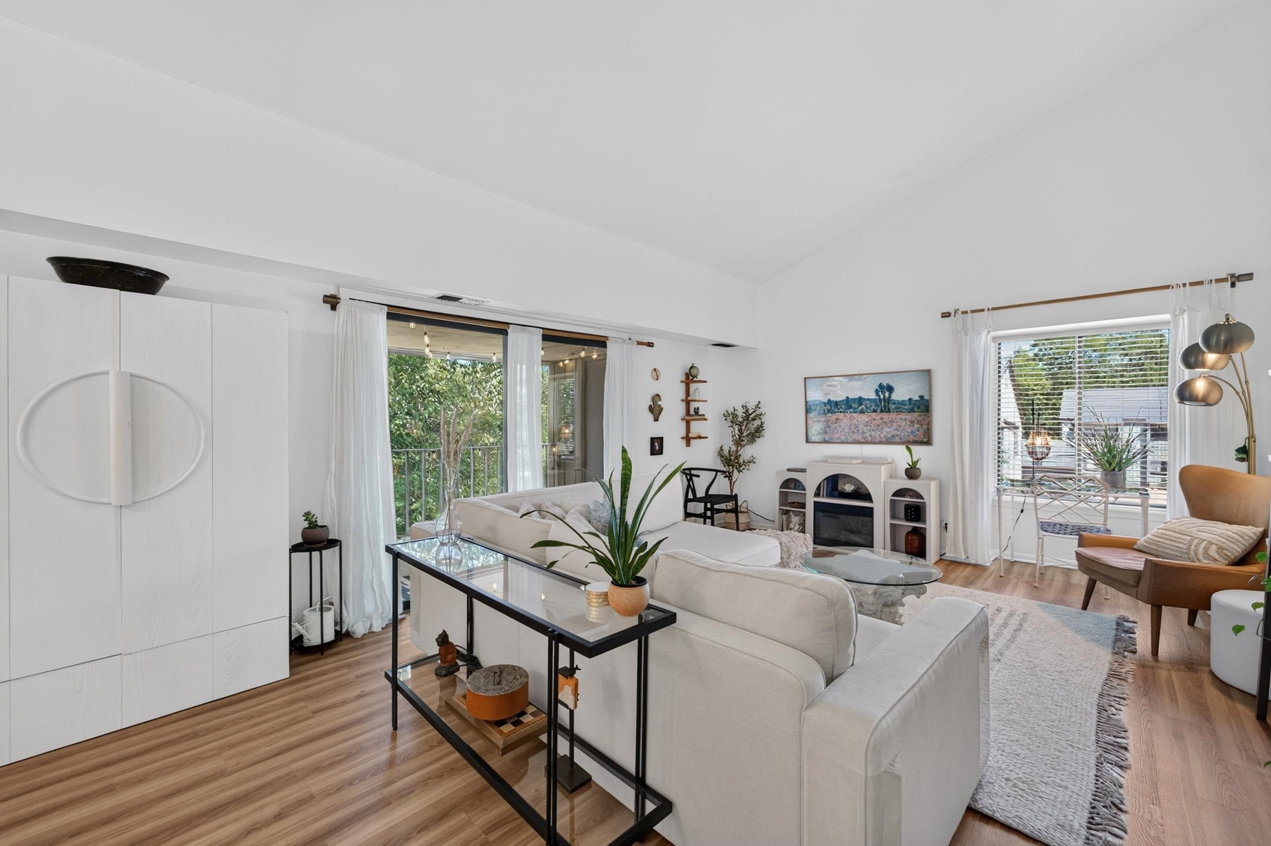 2805 Century Harbor Road 4 — photo