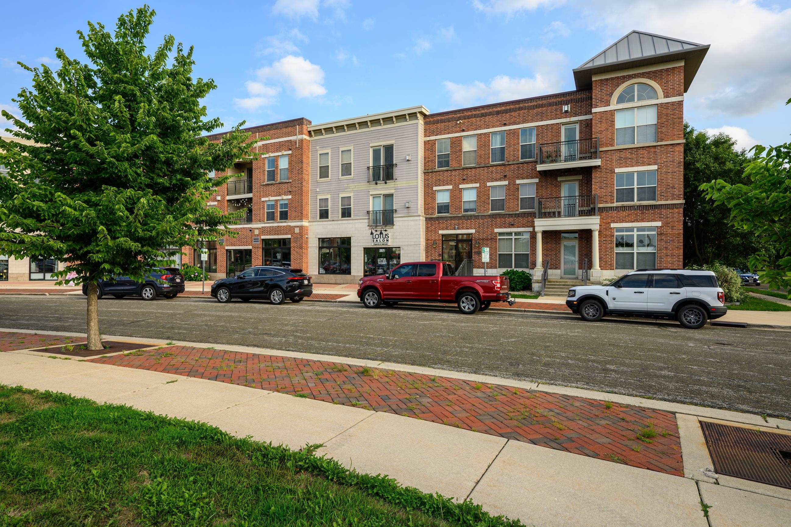 2581 Smiths Crossing 101 — photo