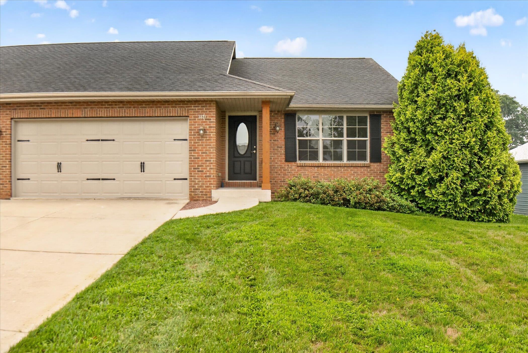 3321 Crabapple Lane 2 — photo