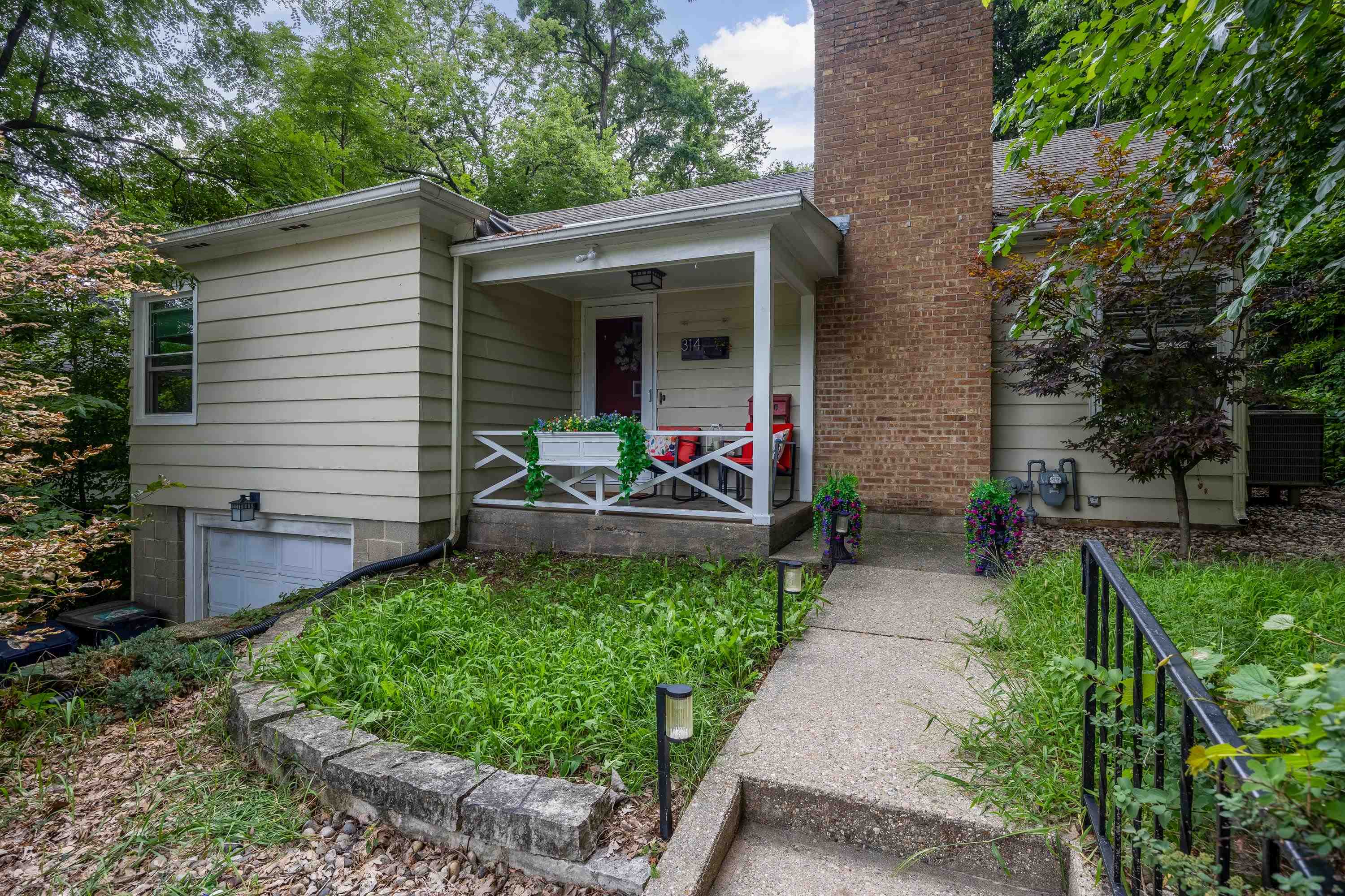 314 S Atwood Avenue — photo