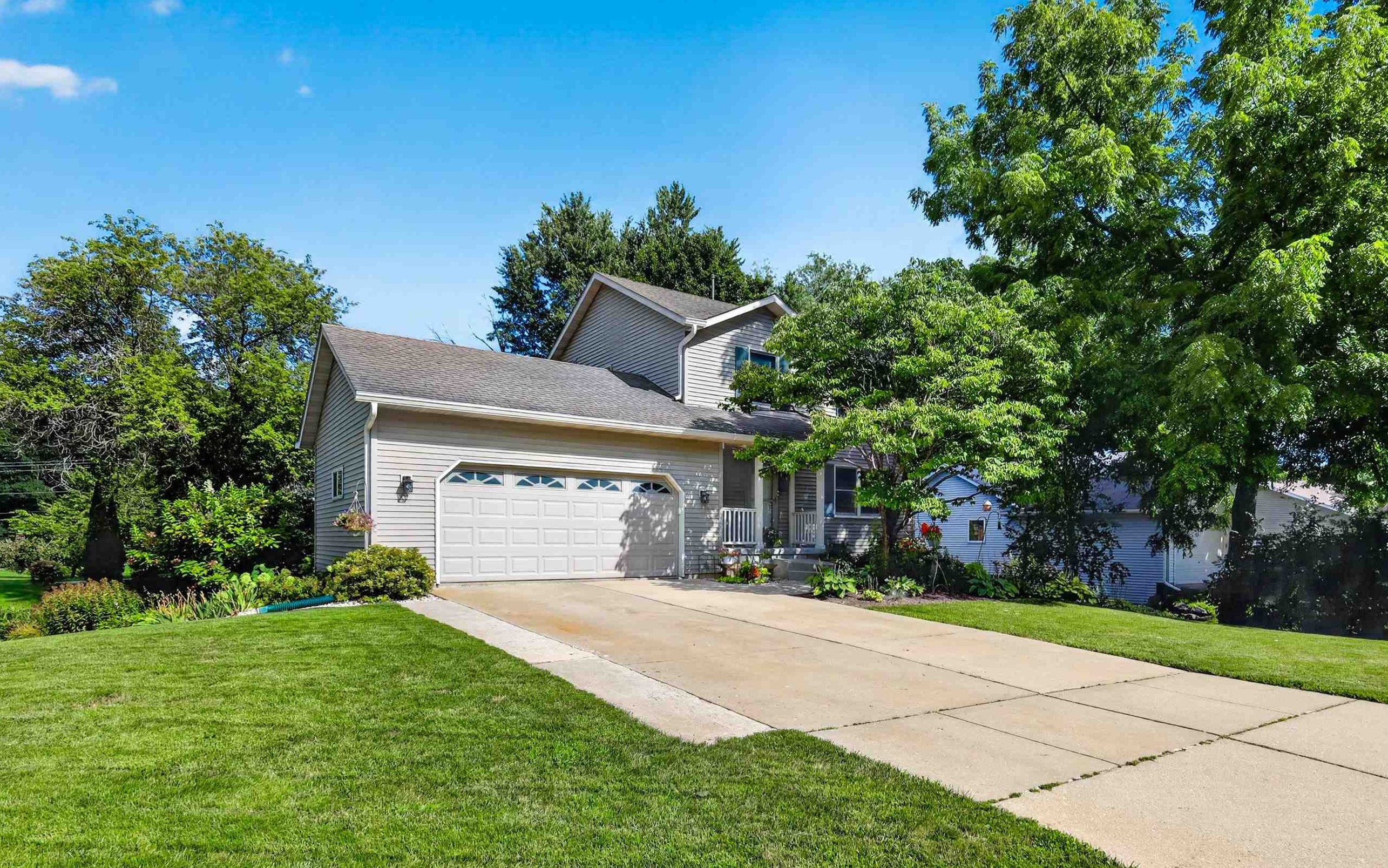 3012 Arapaho Drive — photo