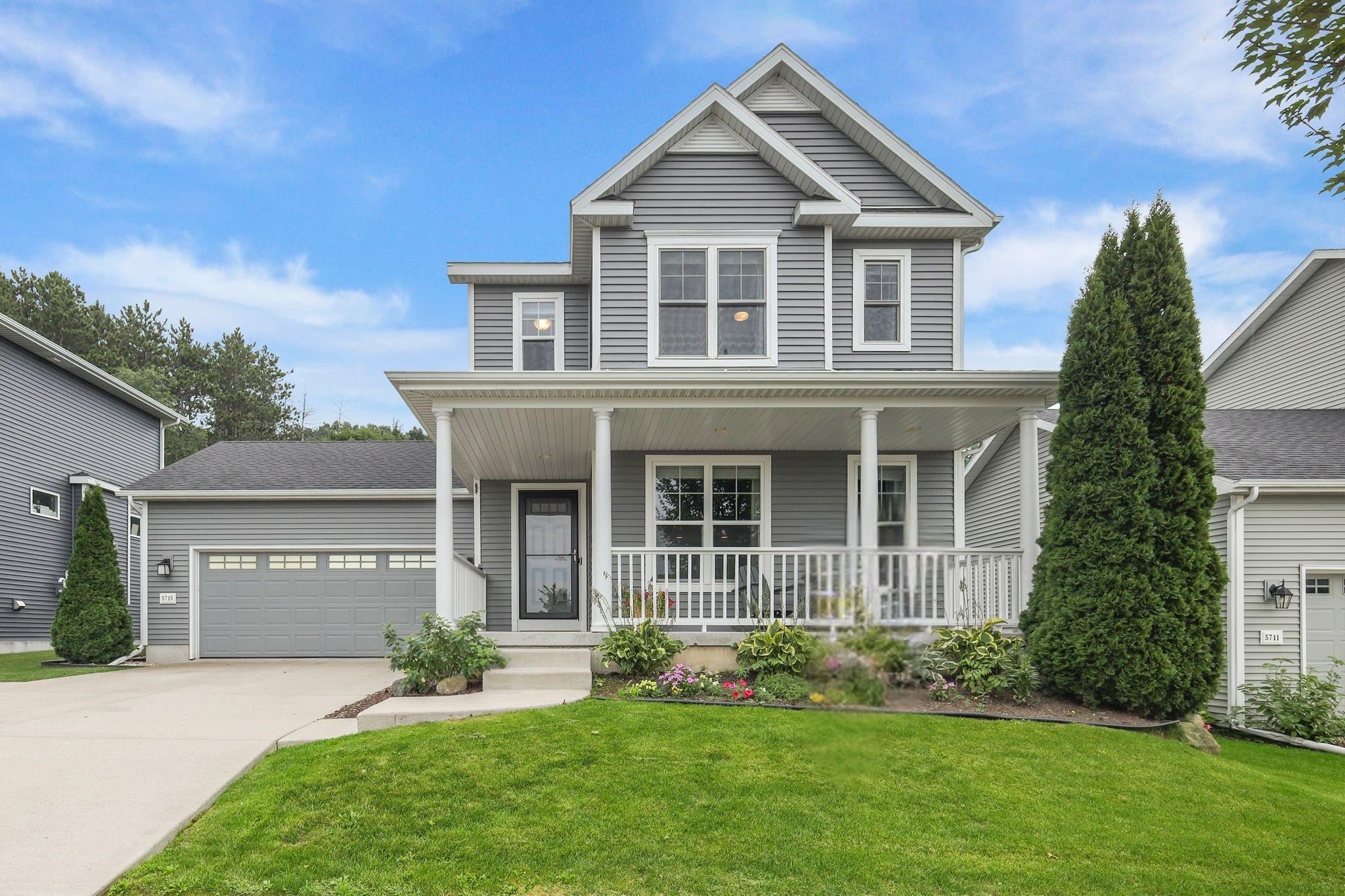 5715 Summer Shine Drive — photo