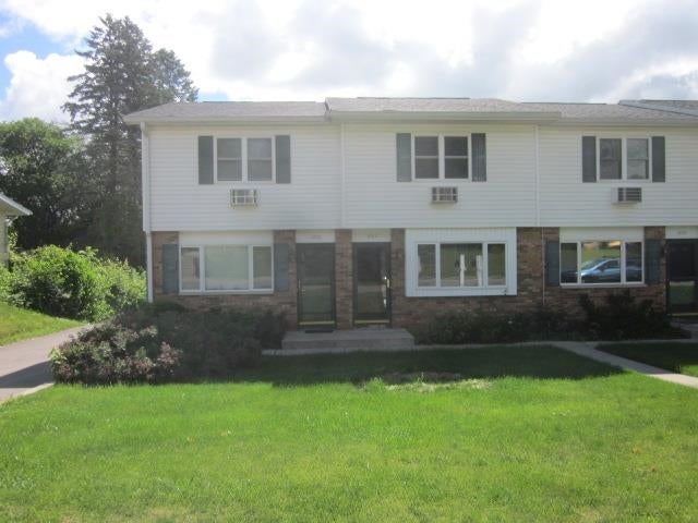1402 Tuttle Street 1402 — photo