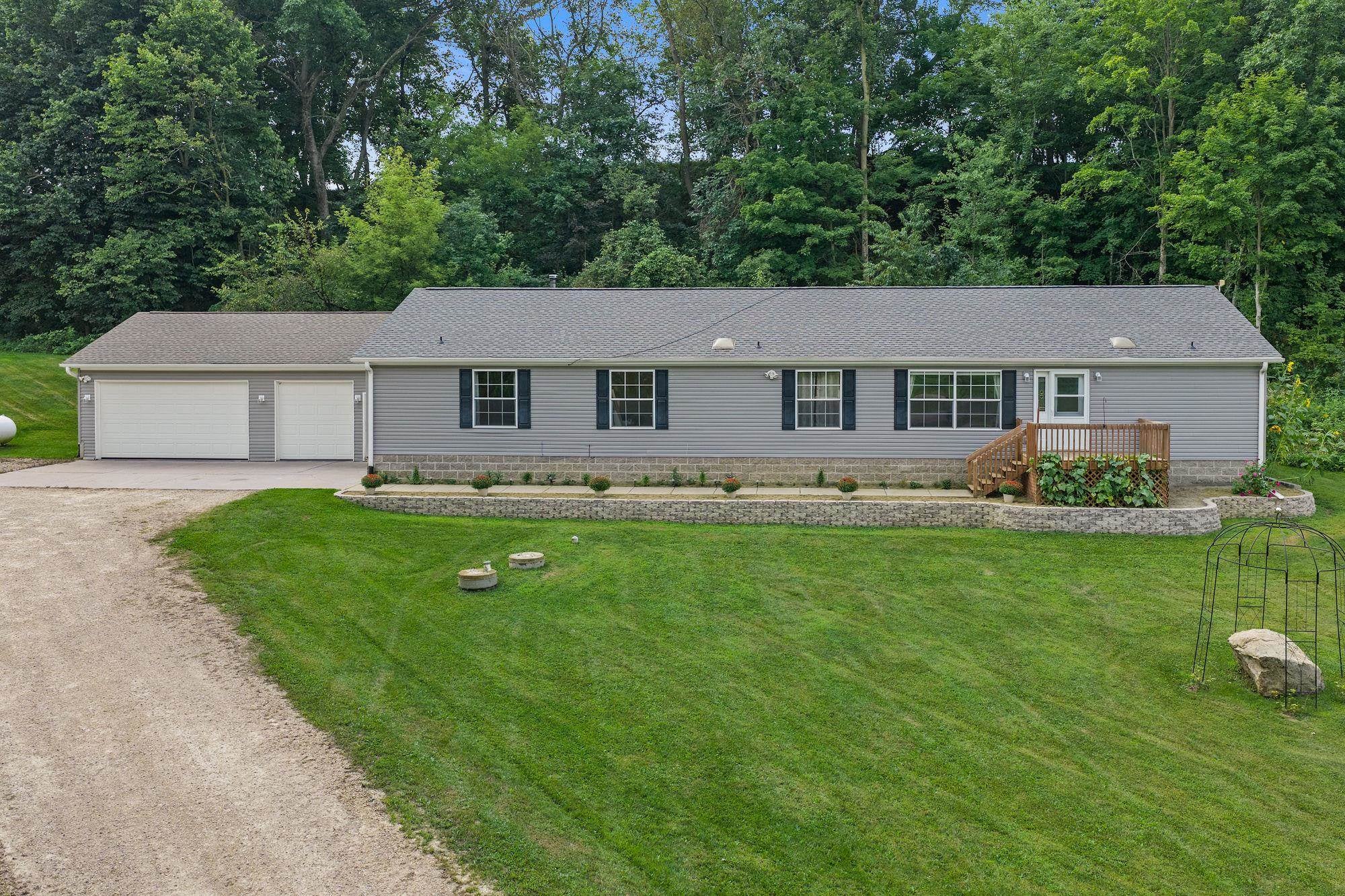 S1644 County Rd Wd — photo
