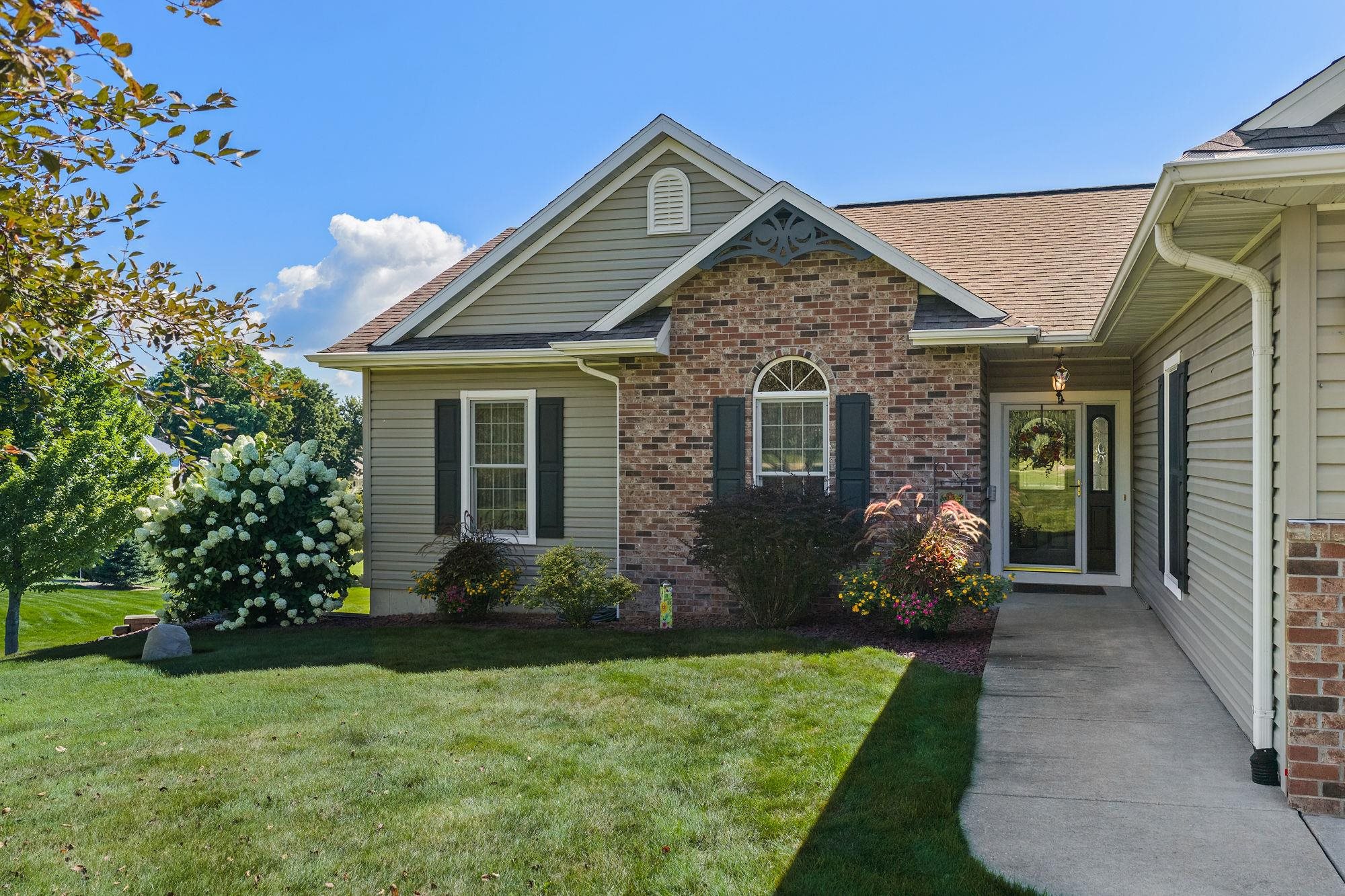S2932 Golf Course Road, Reedsburg, WI 53959 — photo 2