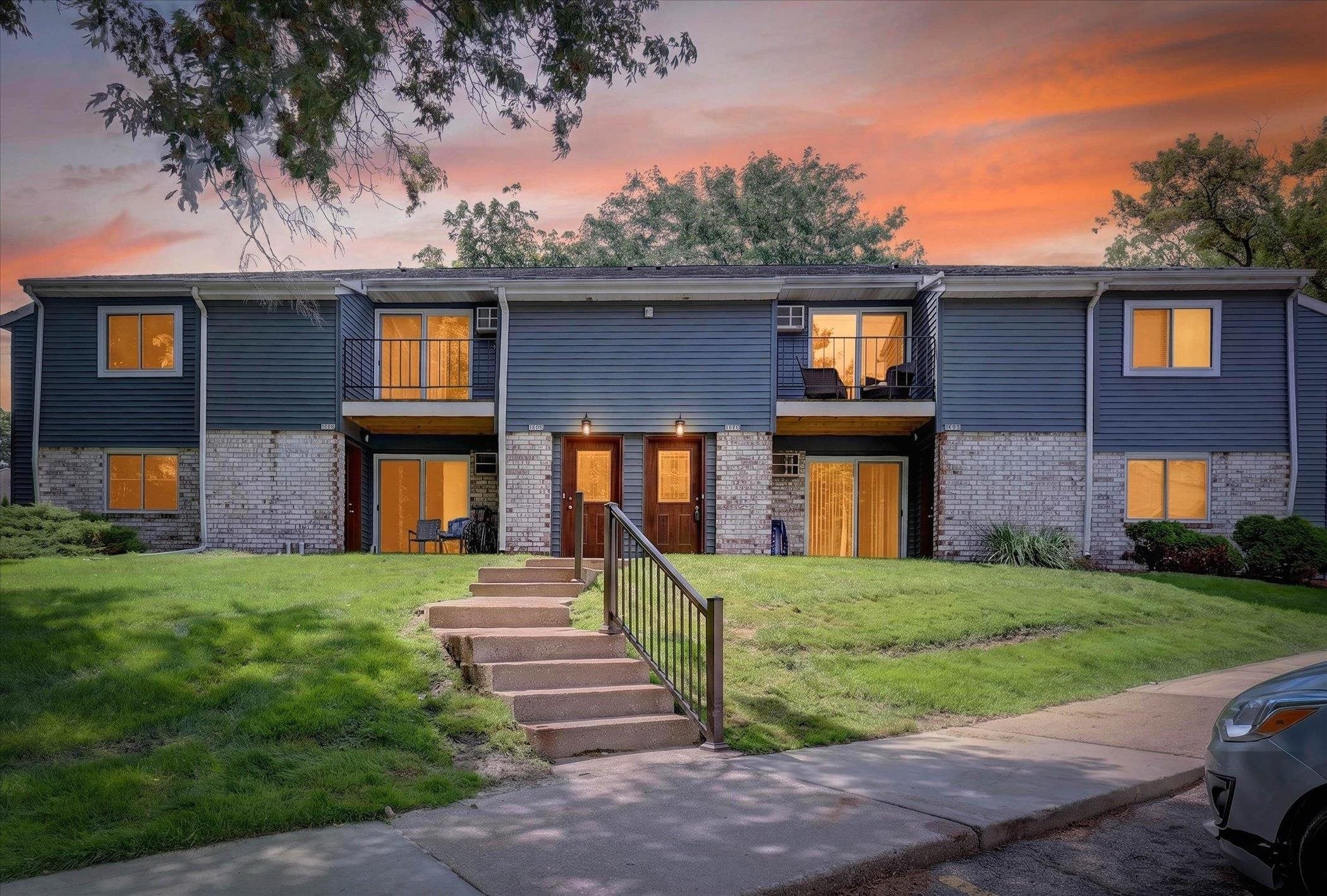 1008 Whispering Pines Way 1008 — photo