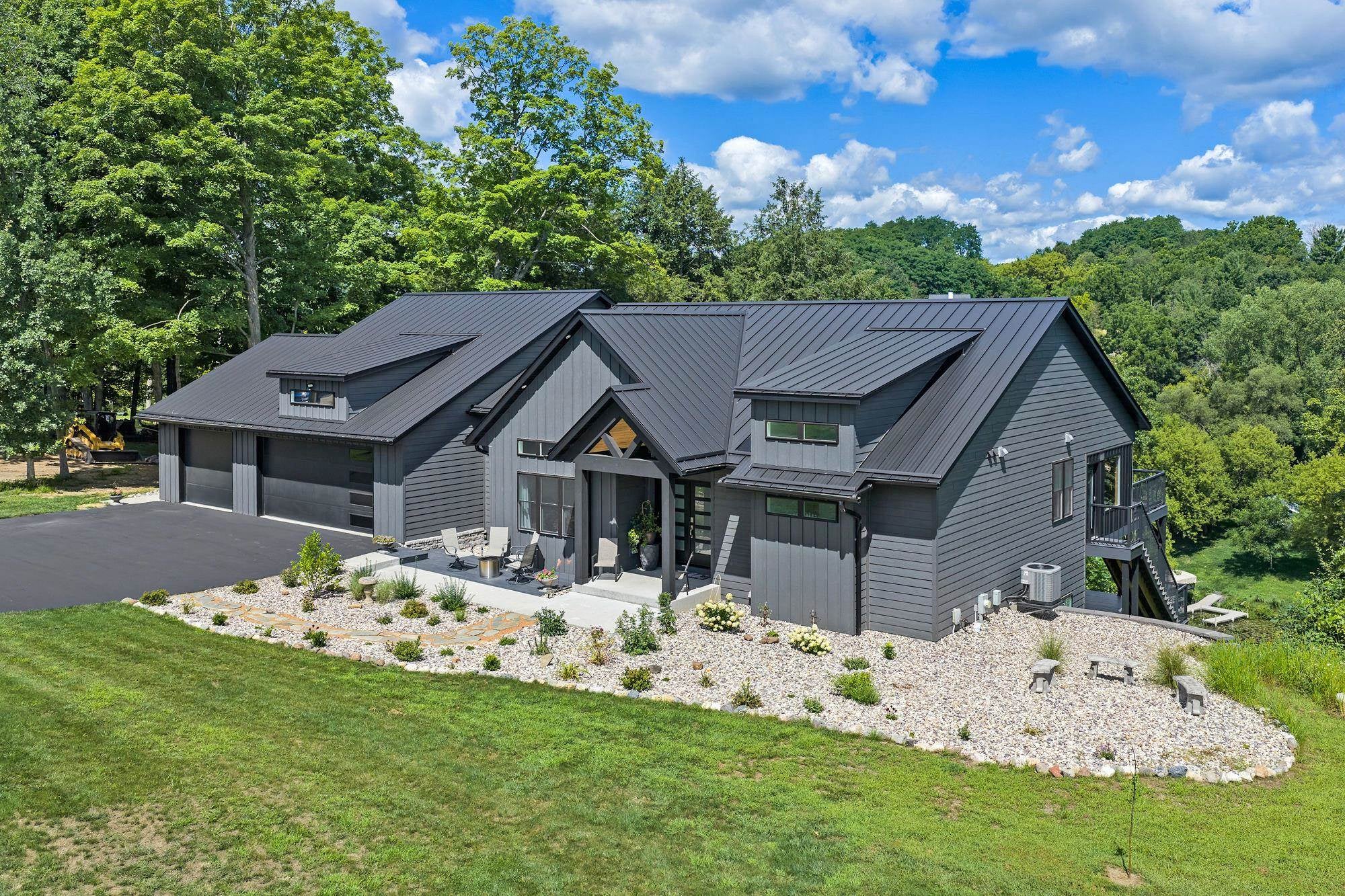 E4860 E Redstone Drive — photo