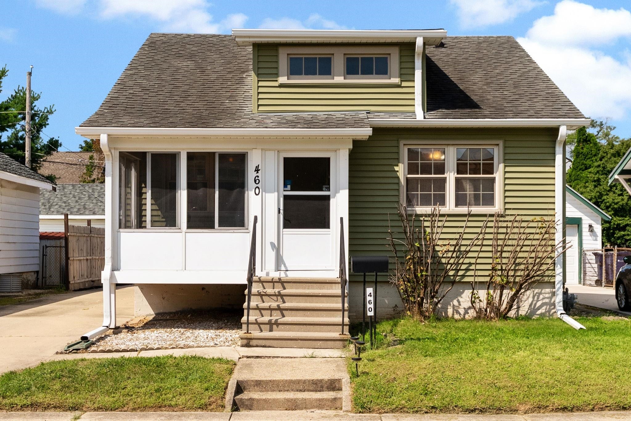 460 S Blackhawk Street — photo