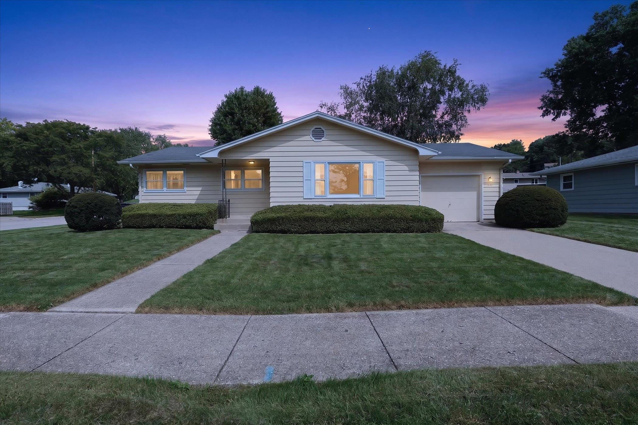 2016 Moreland Drive — photo