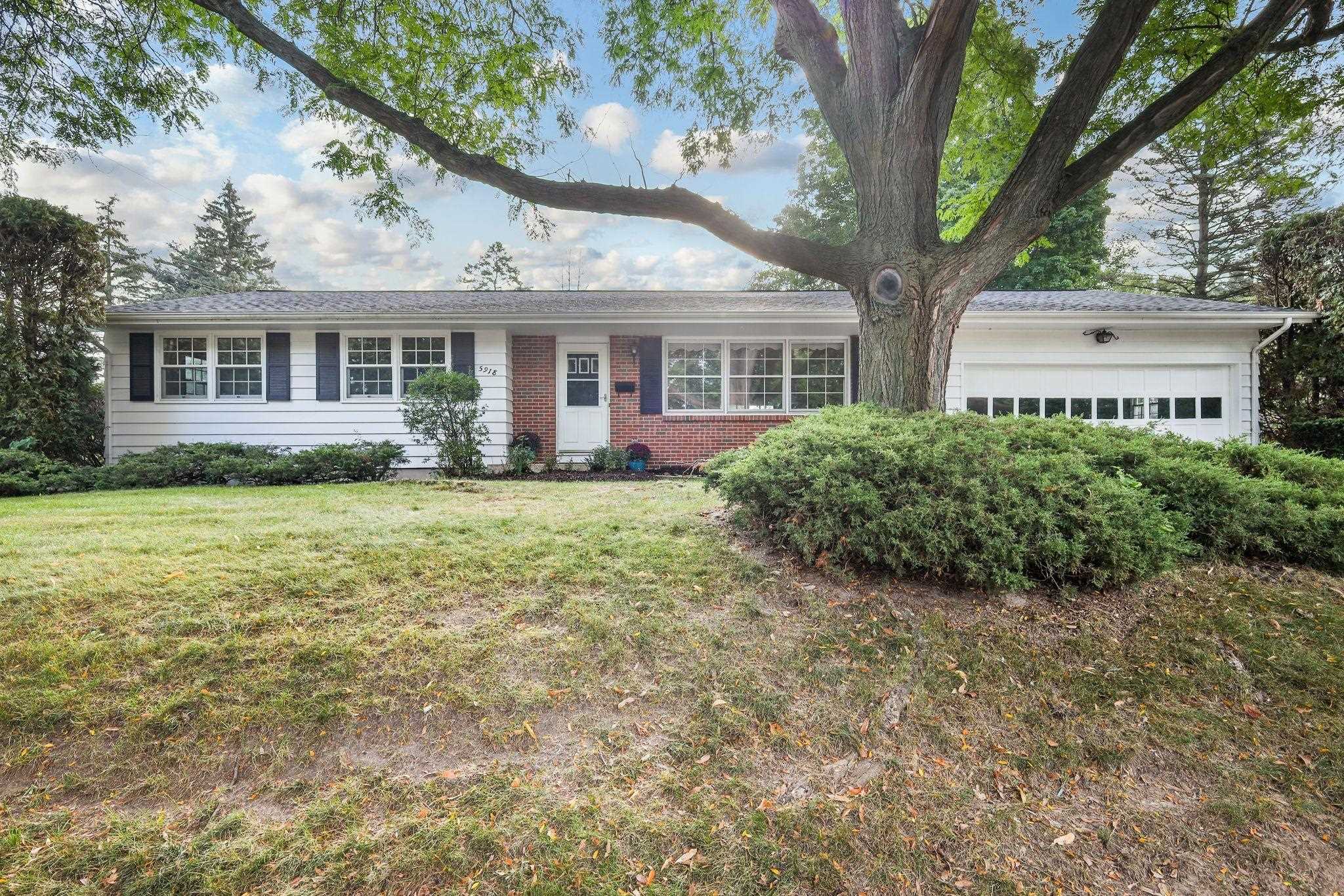 5918 South Hill Drive — photo