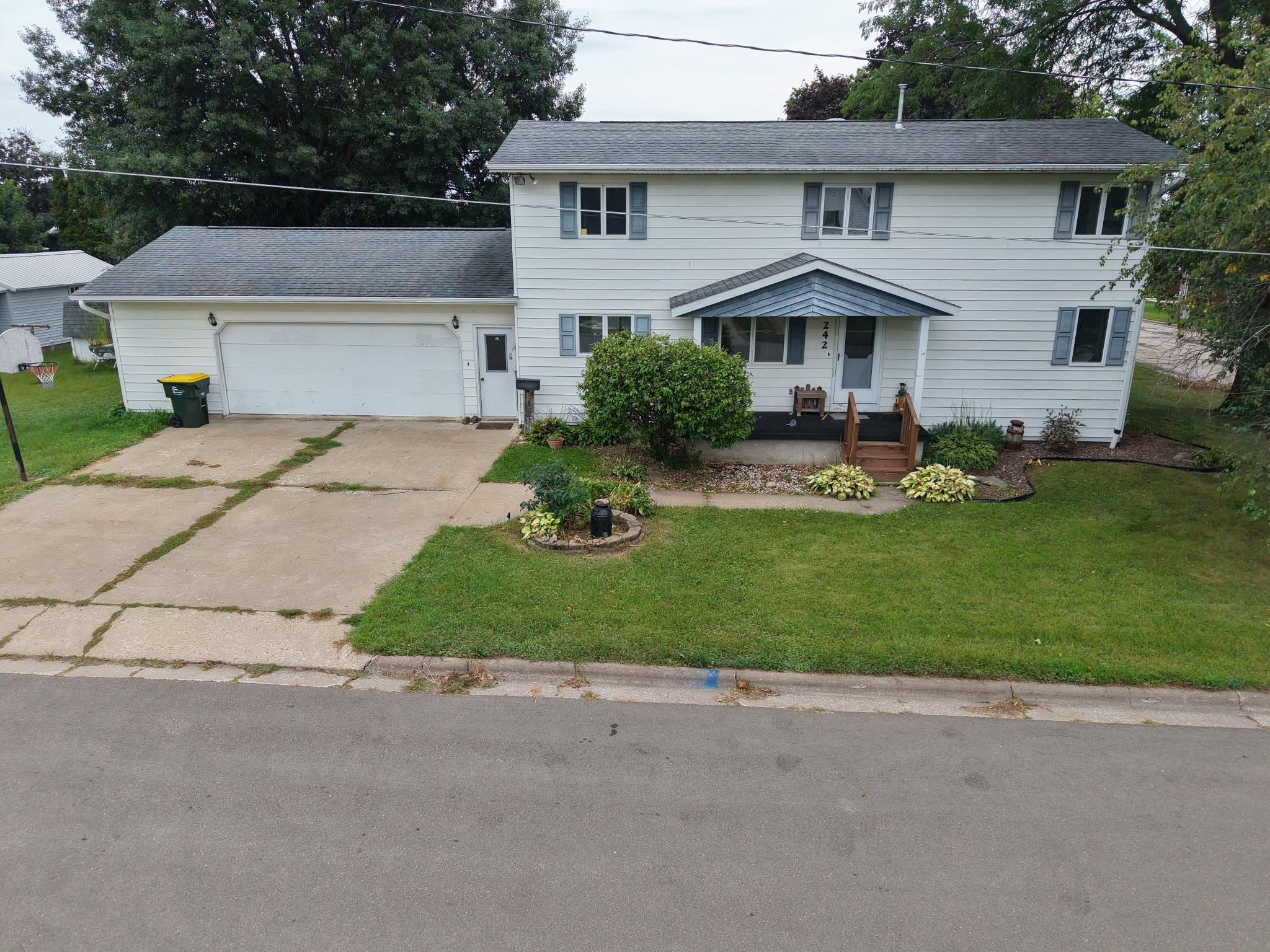 242 S Taylor Street — photo