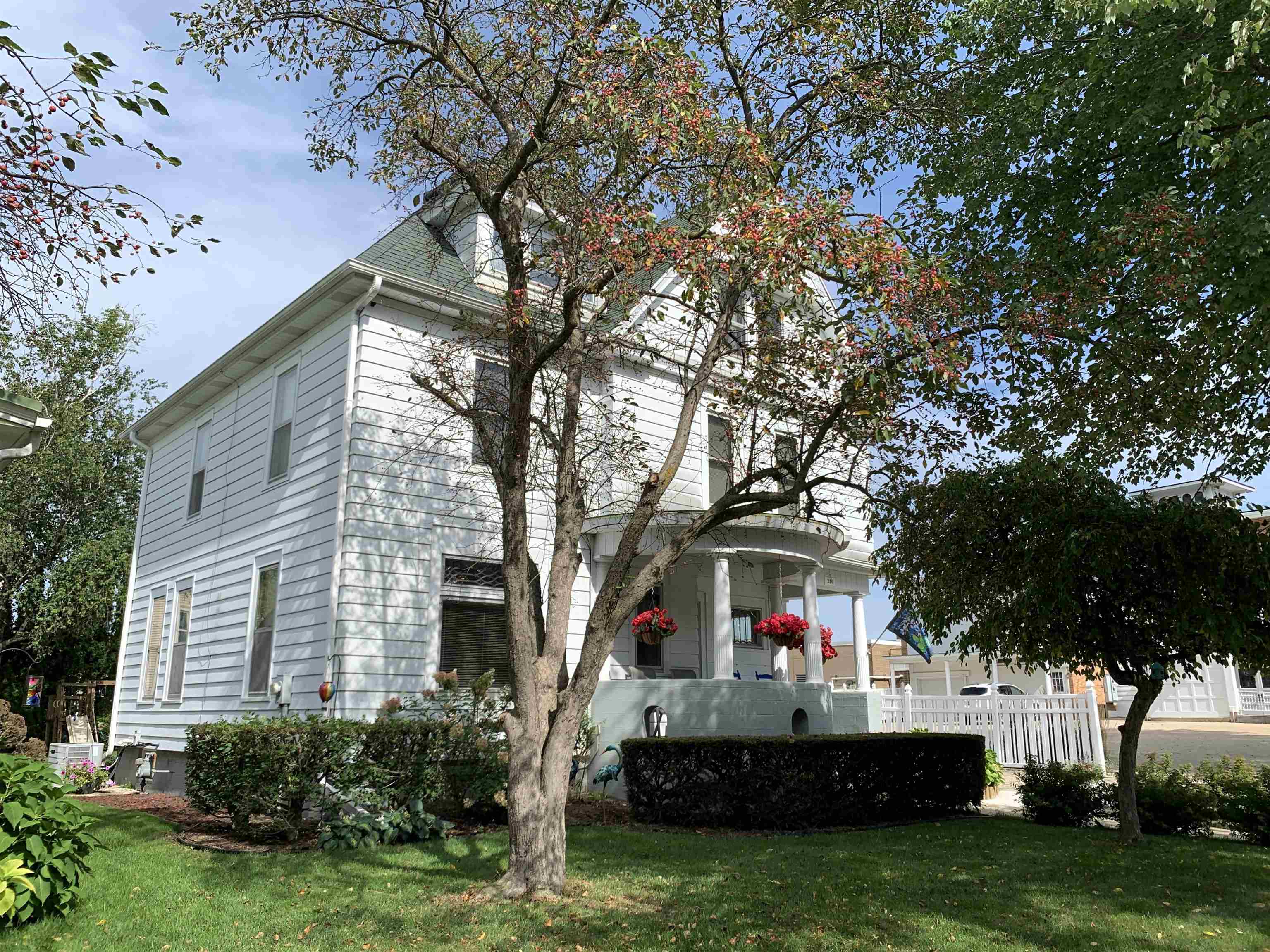 240 W Harrison Street — photo
