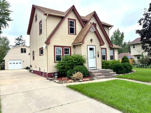 245 S Gilbert Street — photo