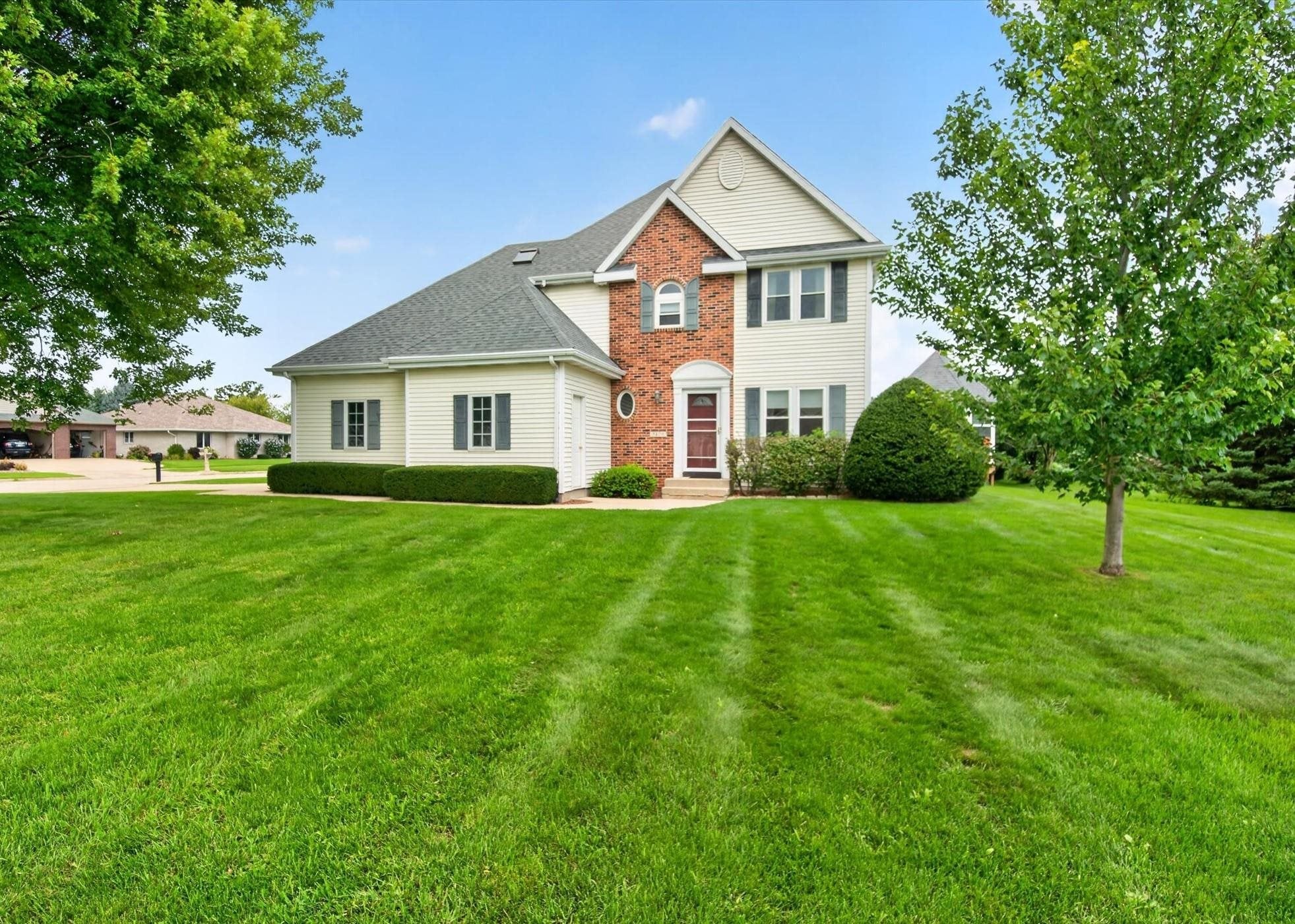 3409 Kingsbridge Drive — photo
