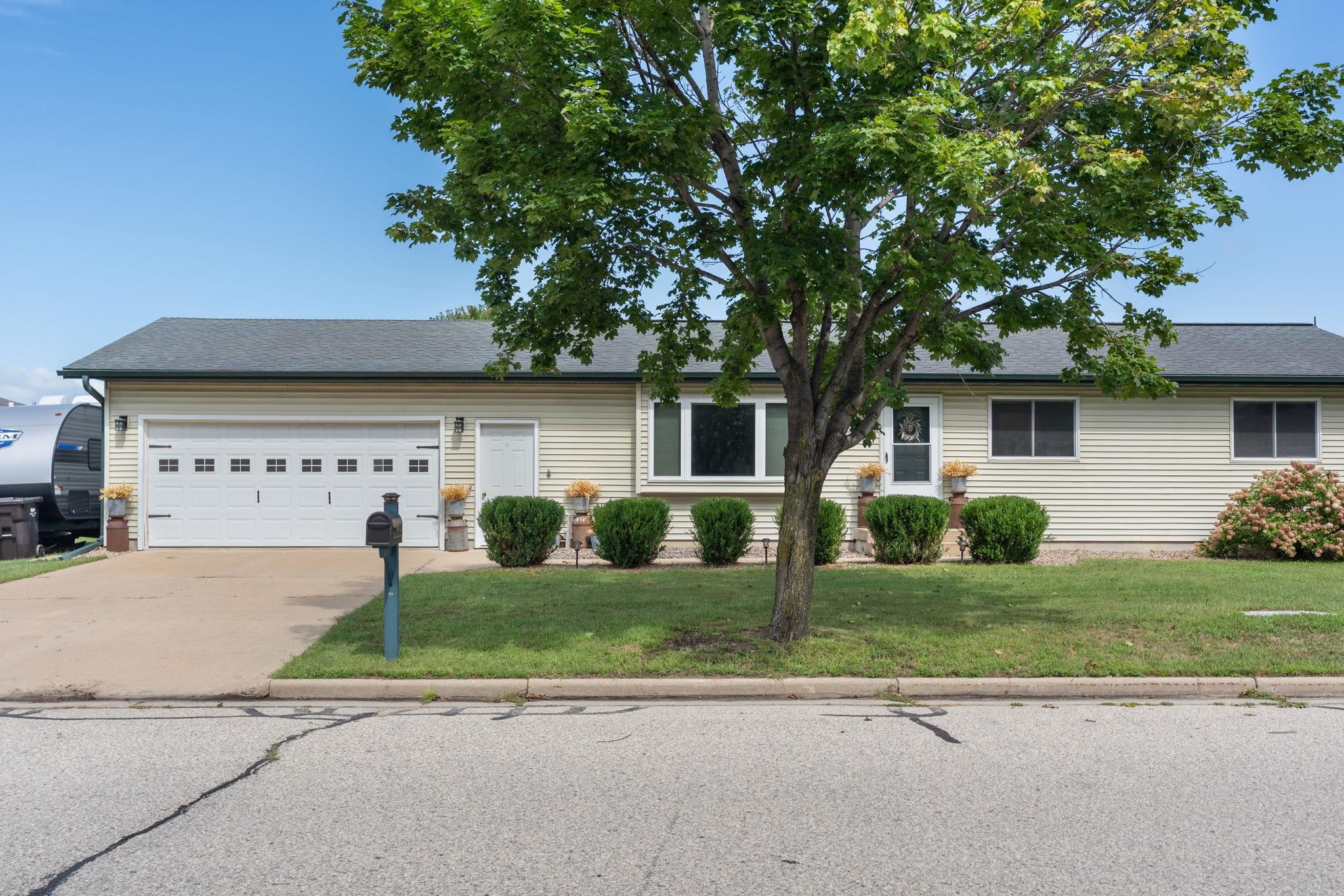 1750 River Road, Sparta, WI 54656 — photo 2