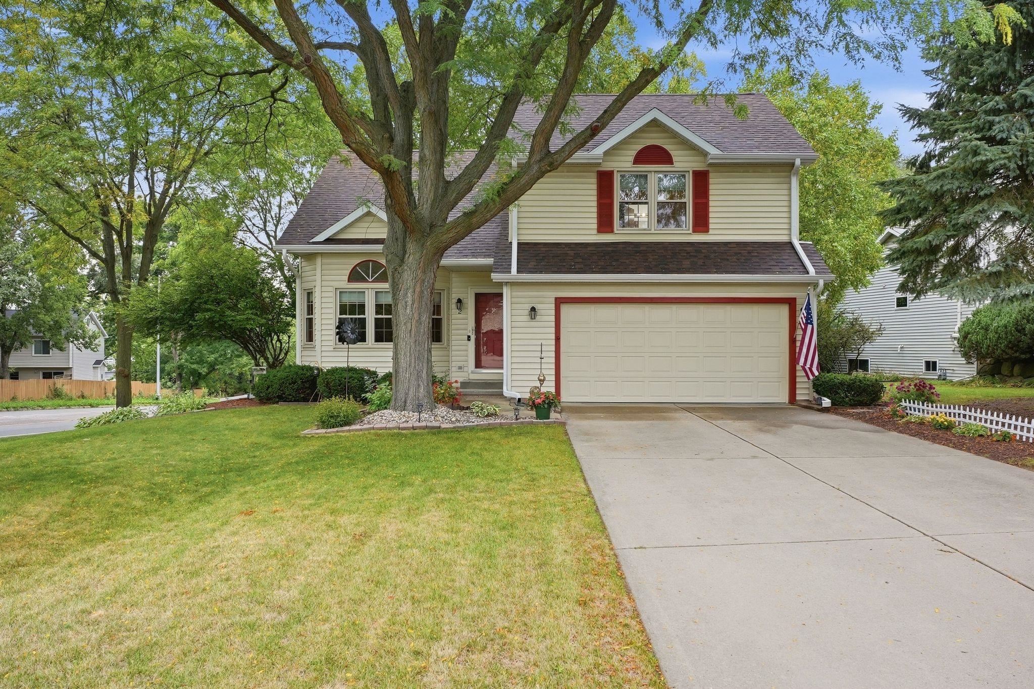 2 Cottonwood Circle — photo