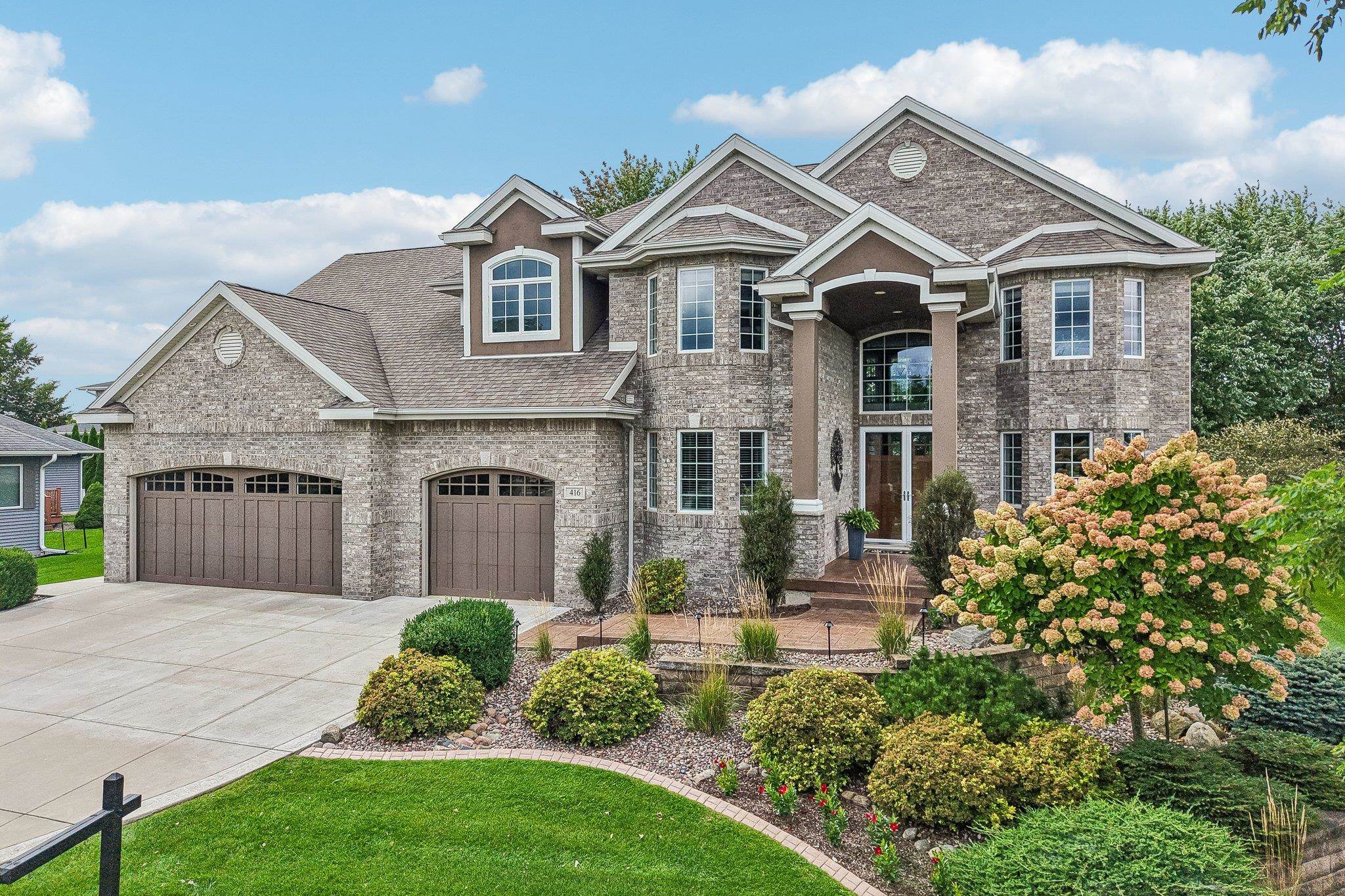 416 S Brookwood Drive — photo