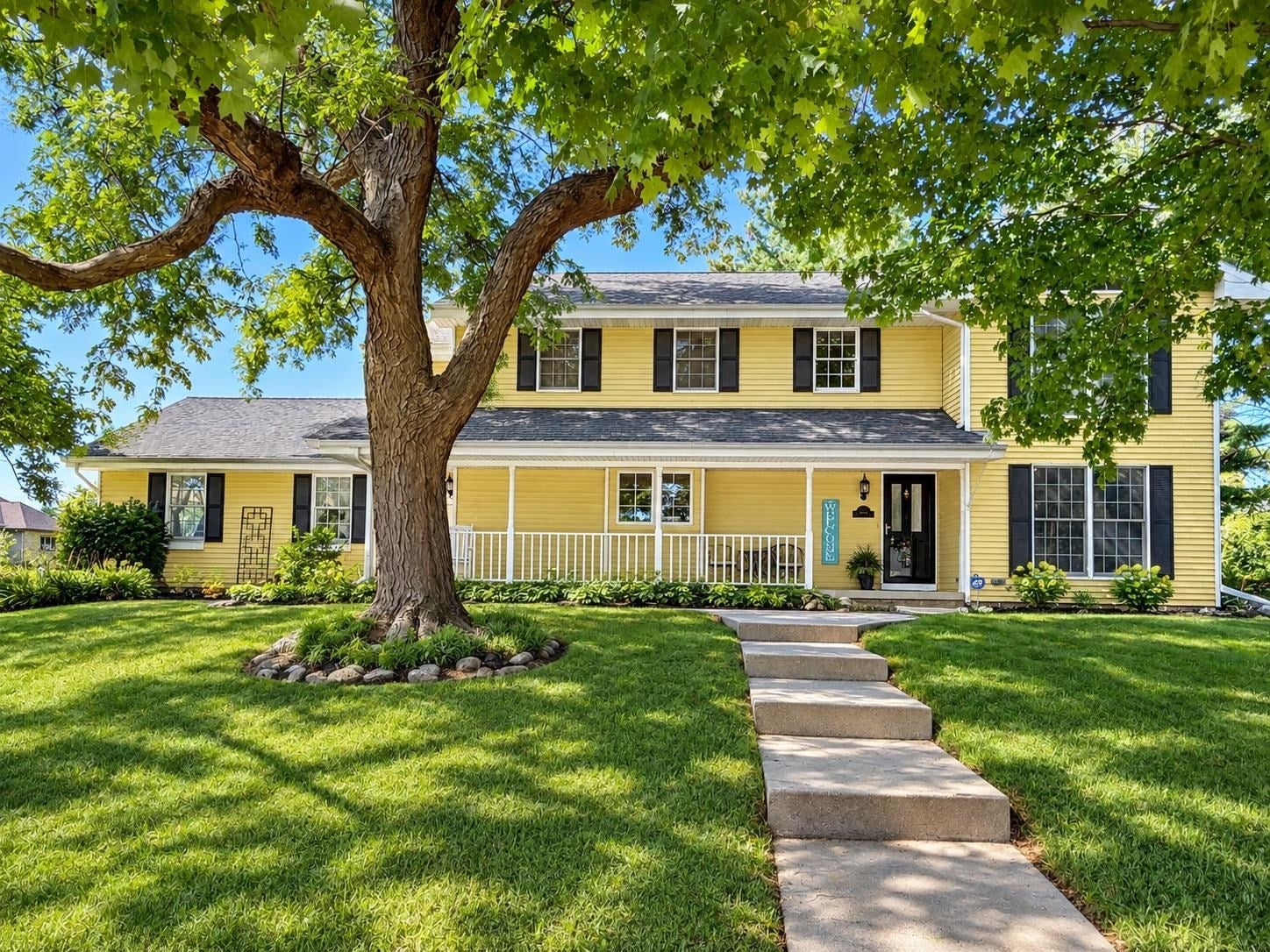 605 Cambridge Drive — photo