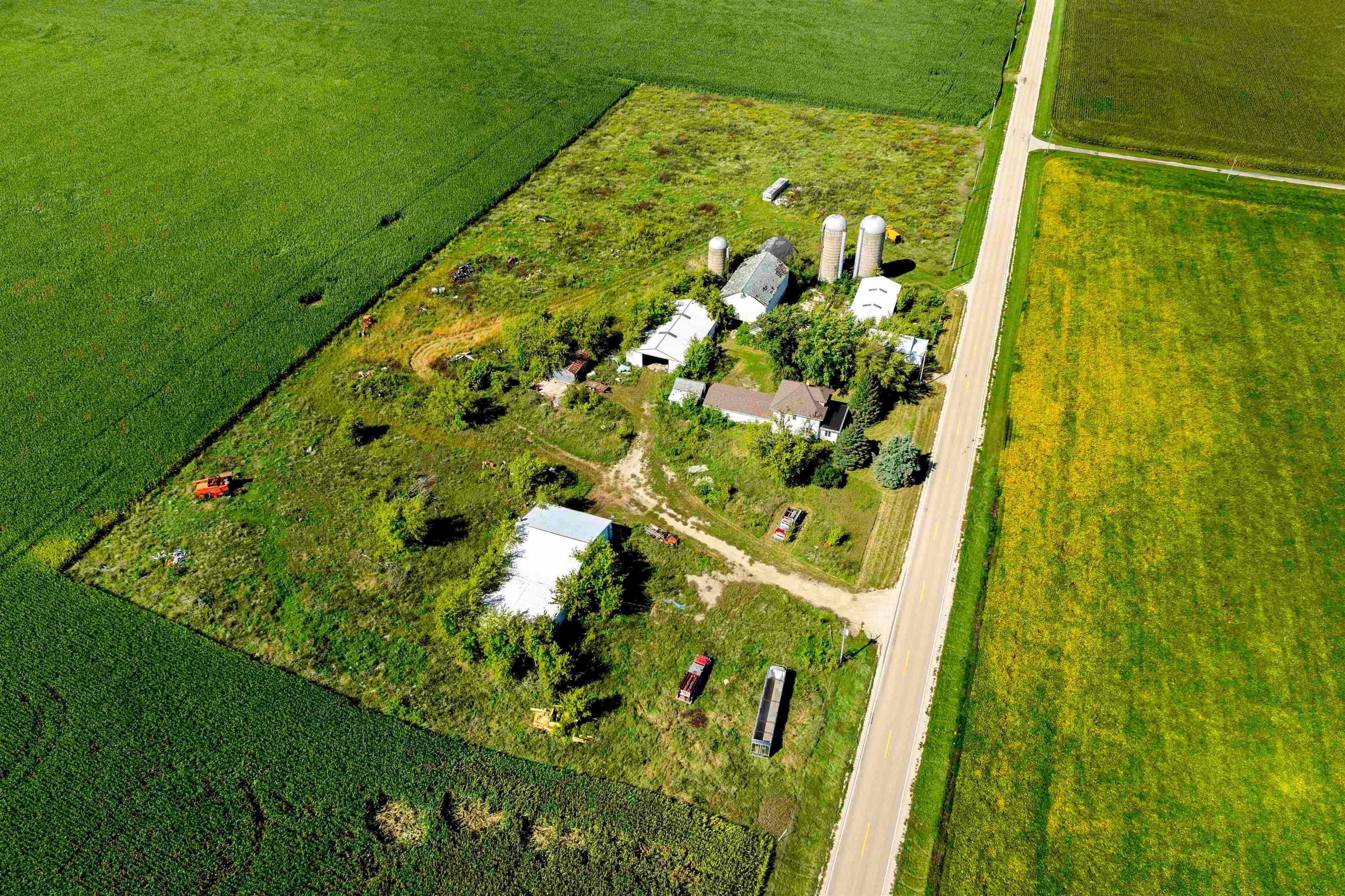 N1015 County Road Q — photo