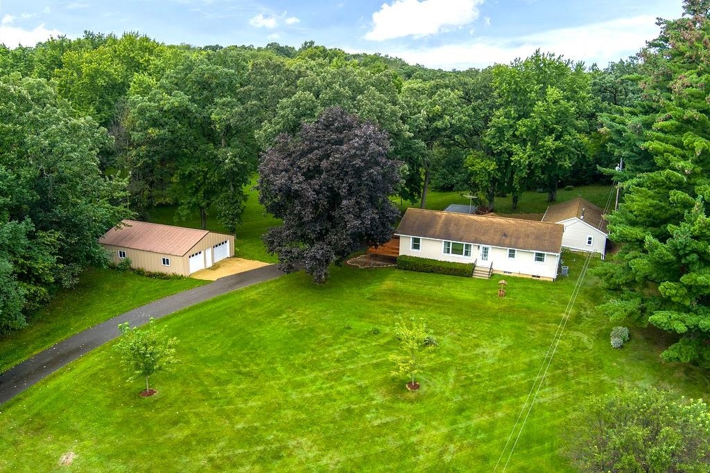6133 River Road — photo