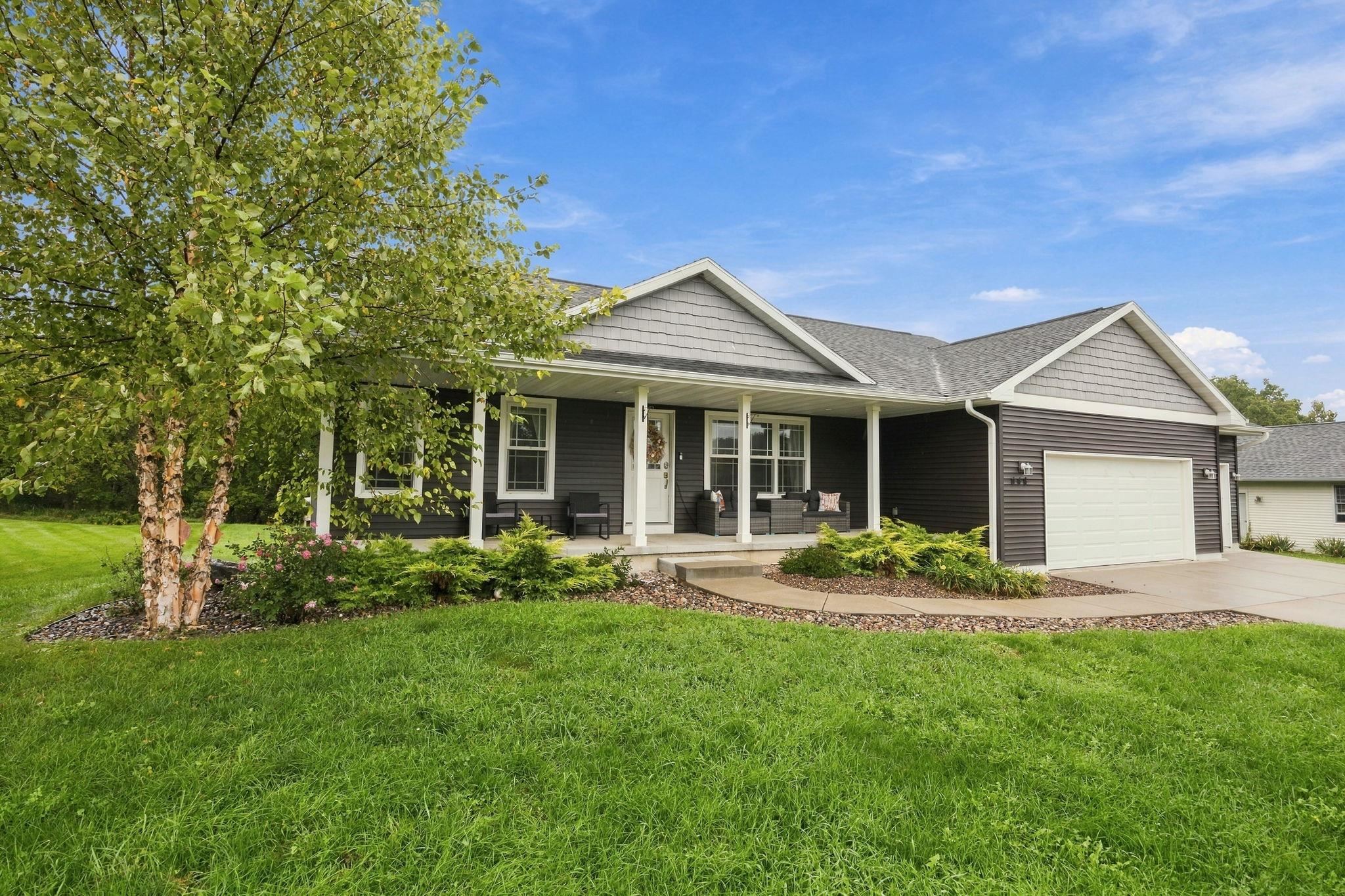 444 Fairfield Circle — photo