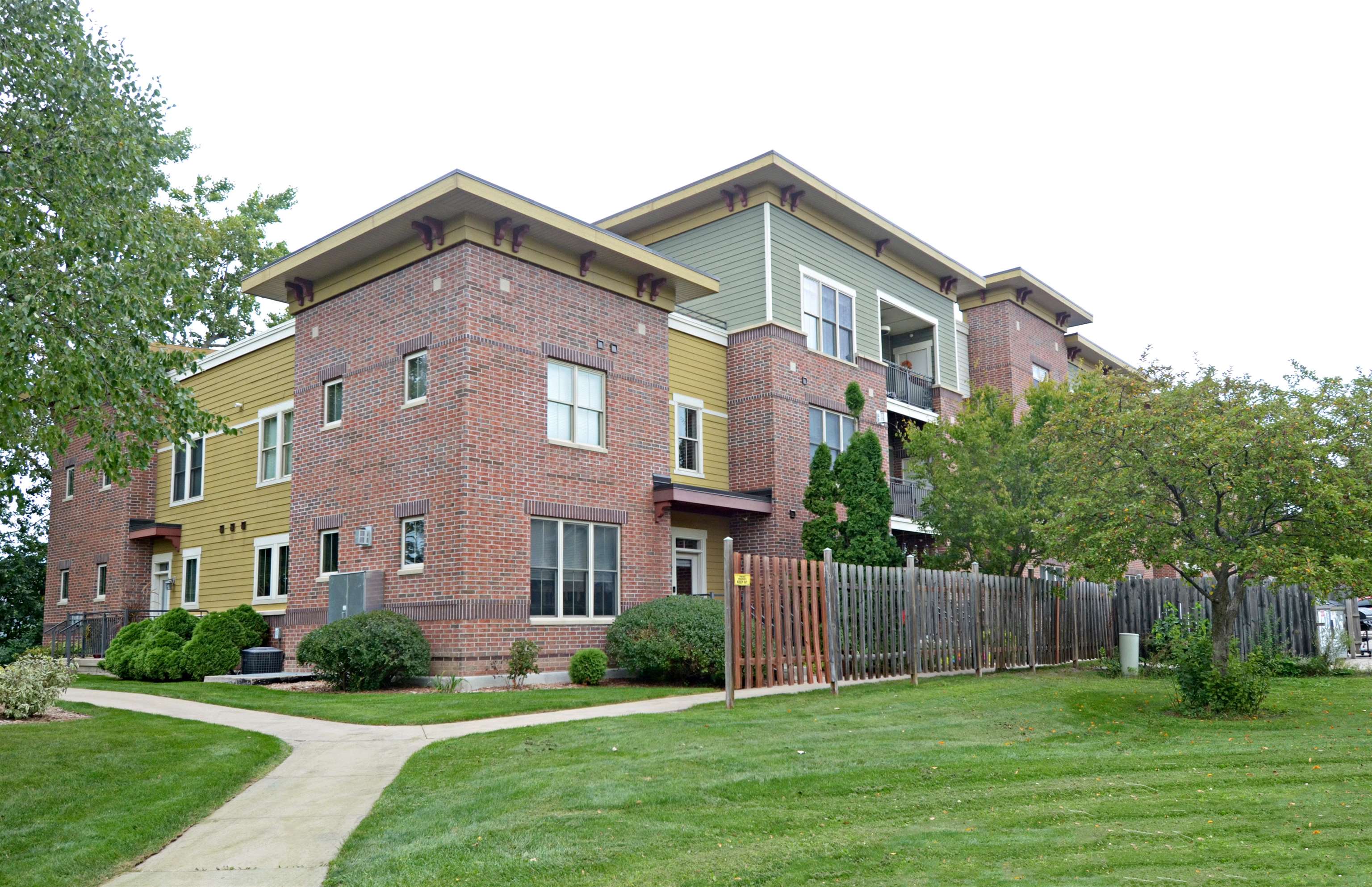 312 S Main Street — photo