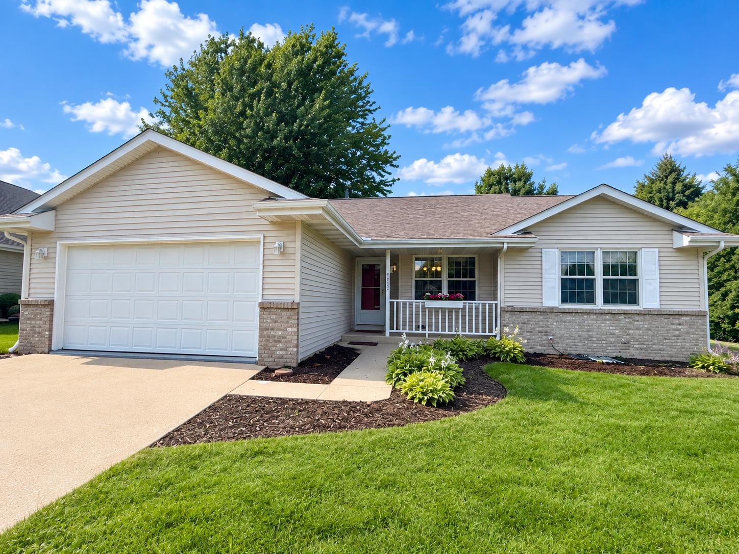 4333 Fieldcrest Drive — photo