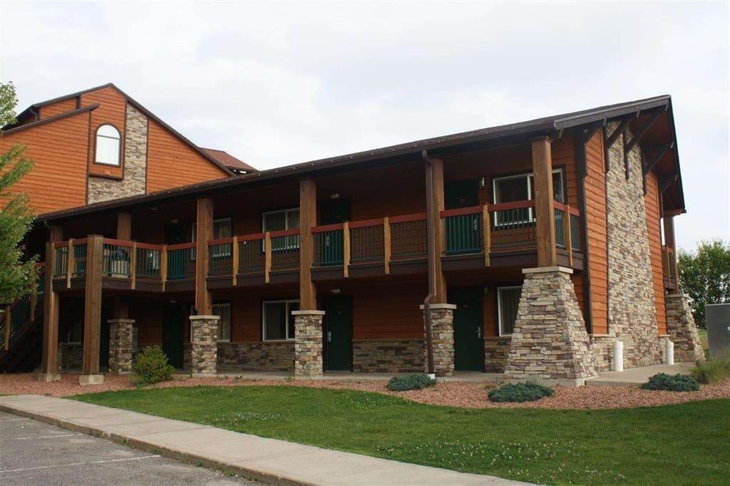 2504 River Road 7104 — photo