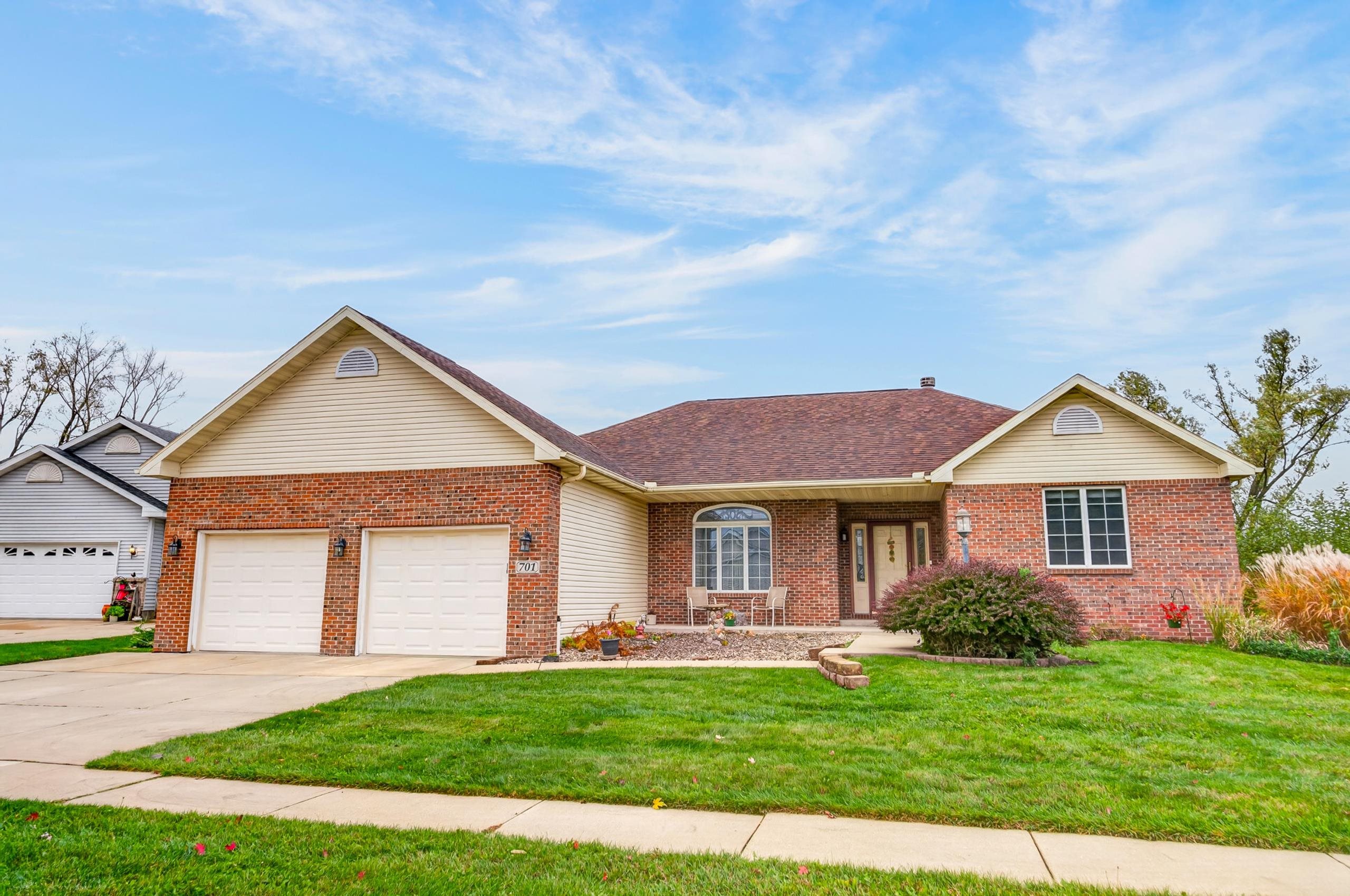 701 Lochmoore Drive — photo
