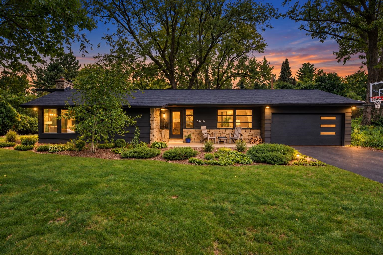 5010 Tomahawk Trail — photo