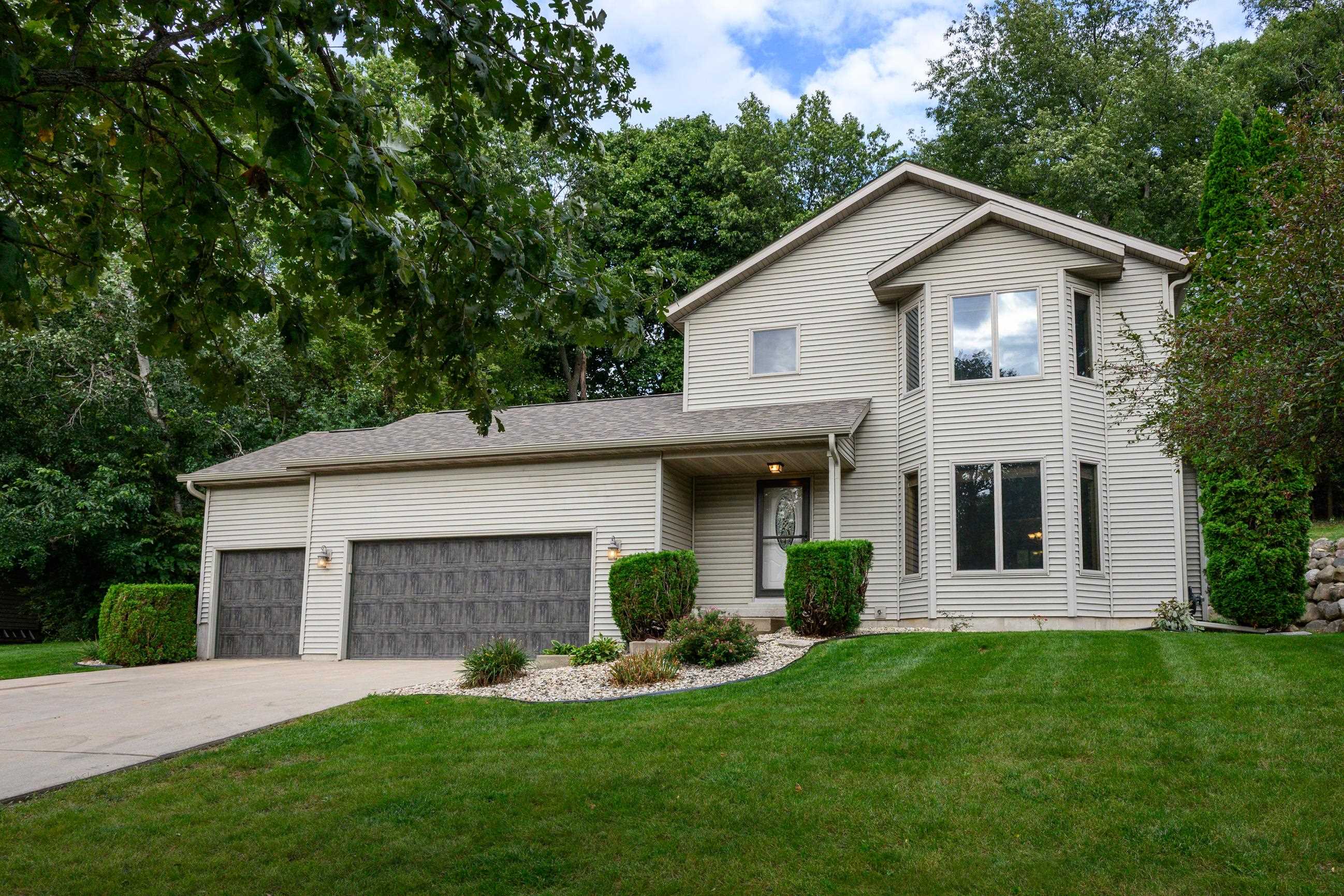 213 Yarrow Hill Drive — photo