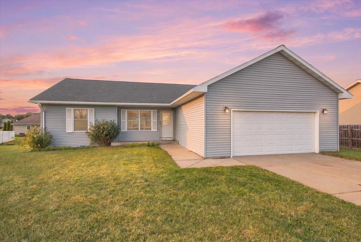 745 Crestview Drive — photo