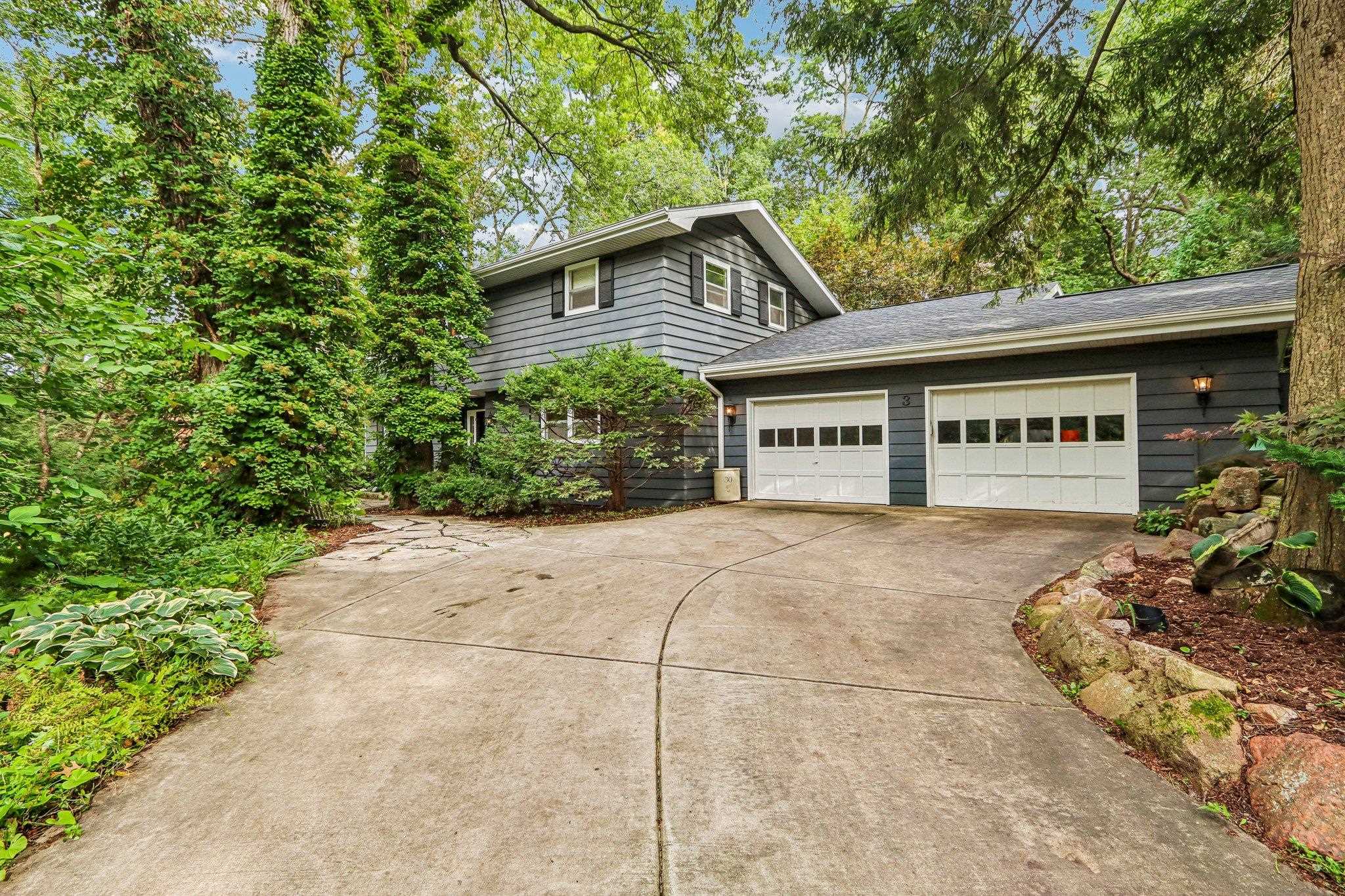 3 Montauk Place — photo