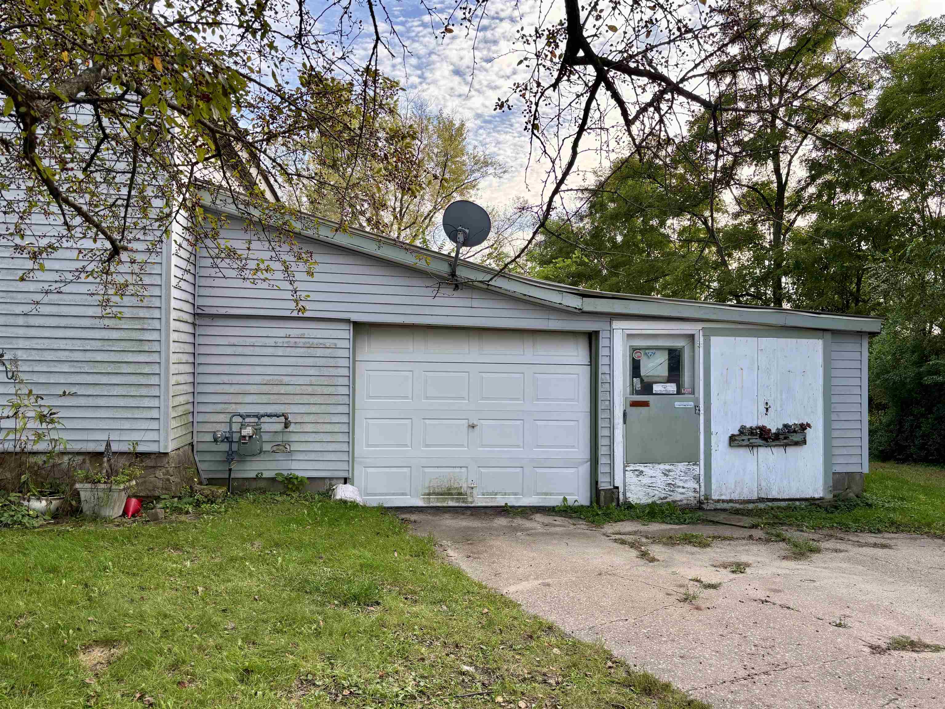 105 Bridge Street, Wonewoc, WI 53968 — photo 2