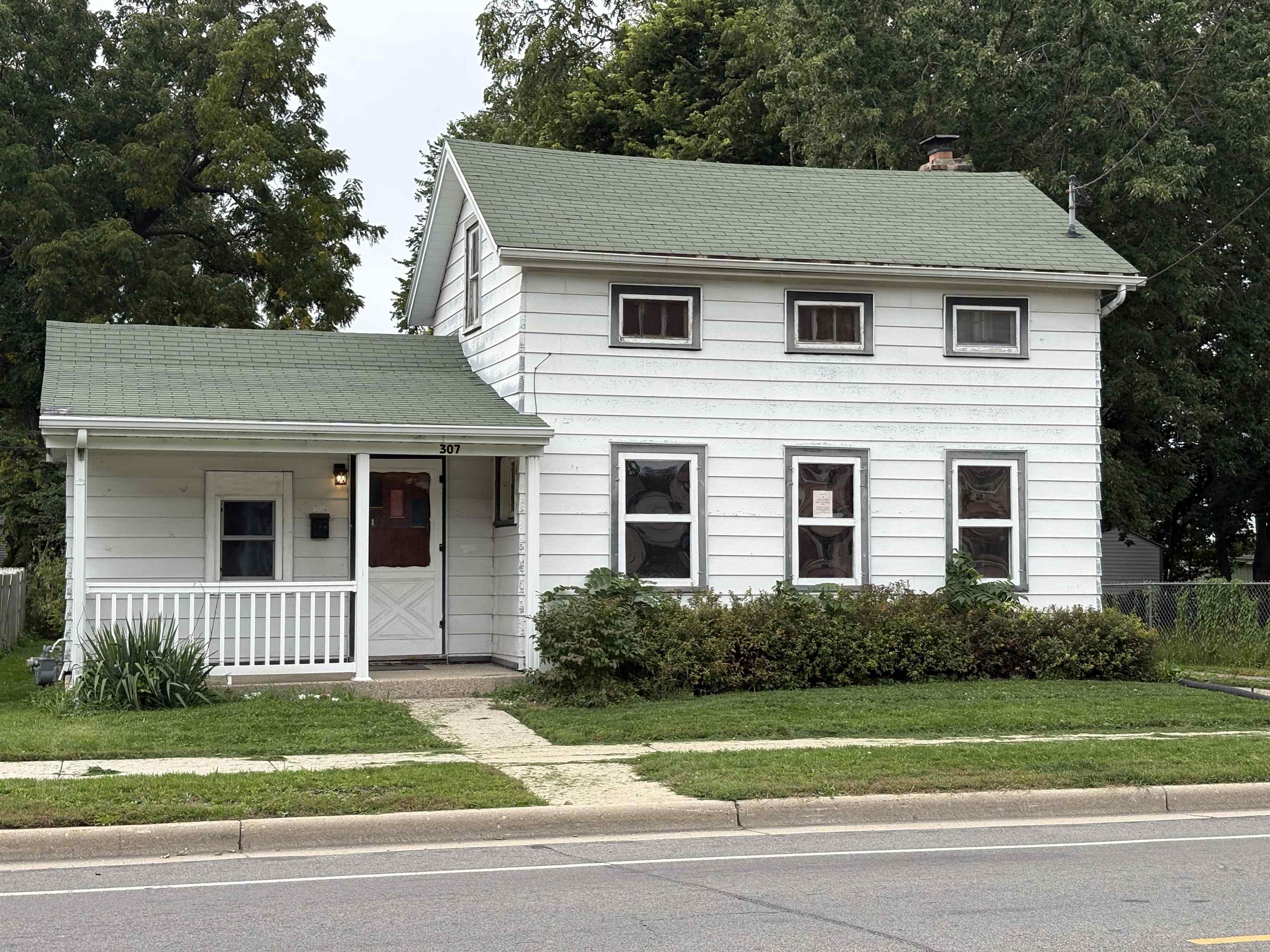 307 N Pearl Street — photo