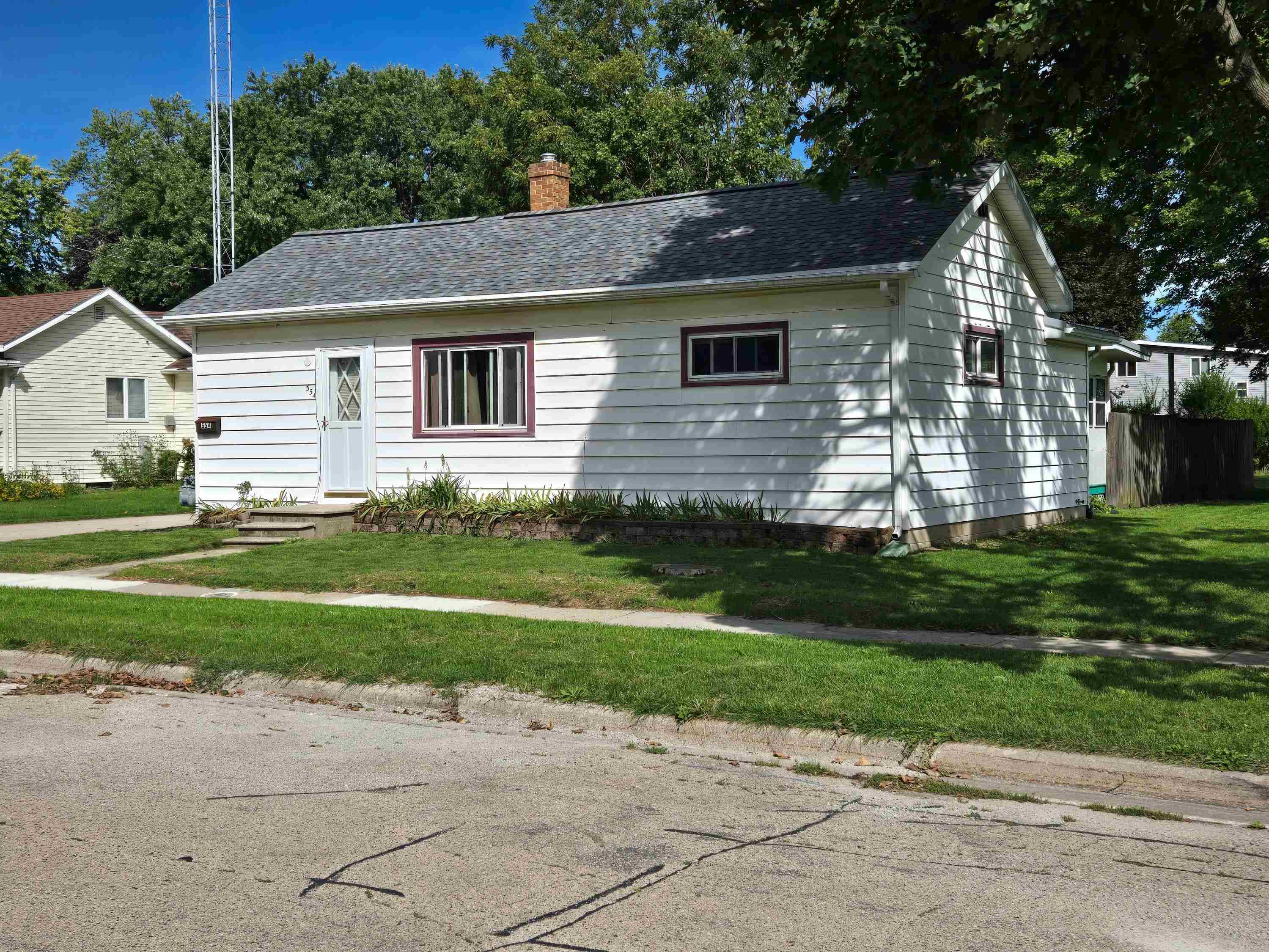 554 Scott Street, Ripon, WI 54971 — photo 2