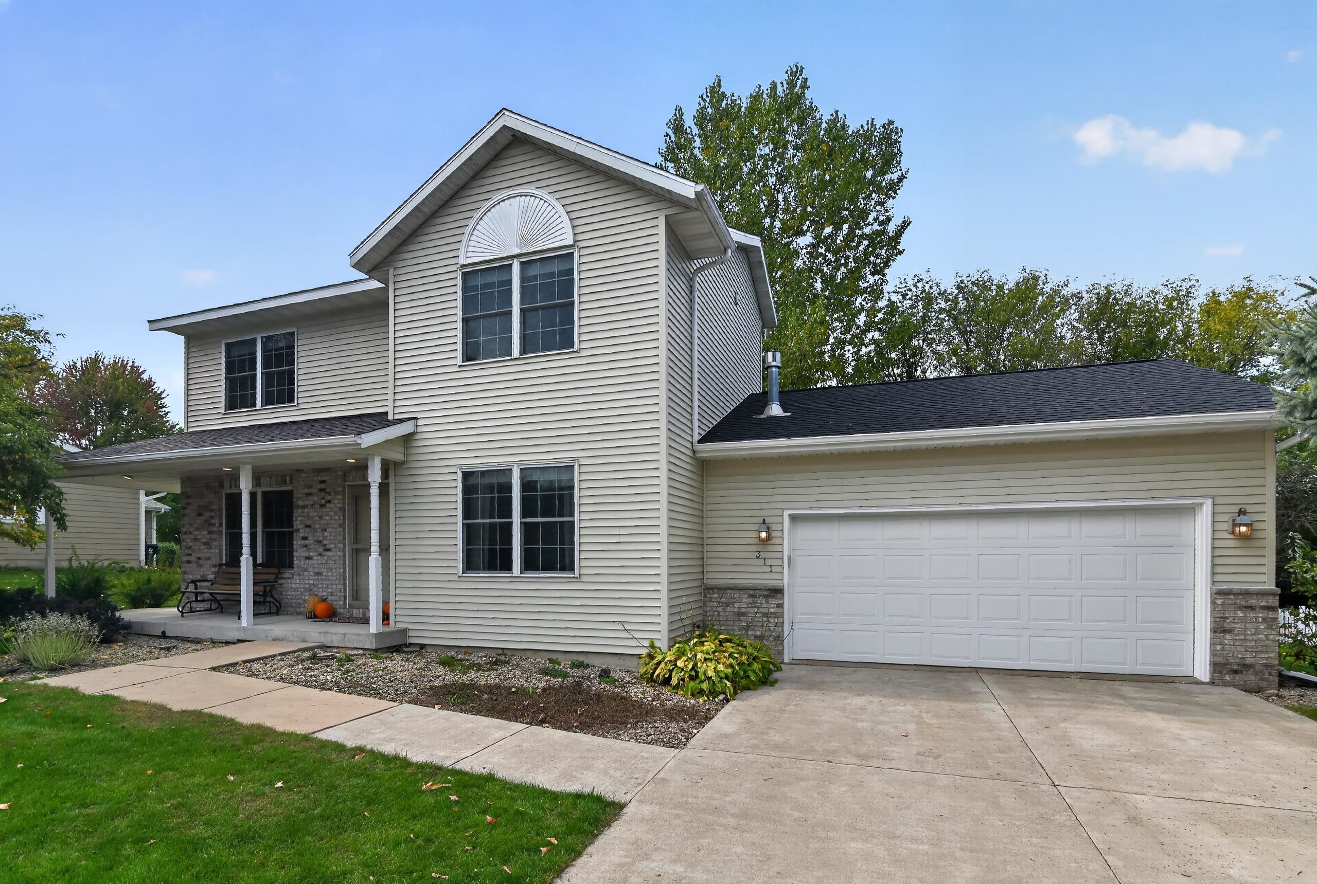 311 Springview Drive, Marshall, WI 53559 — photo 2
