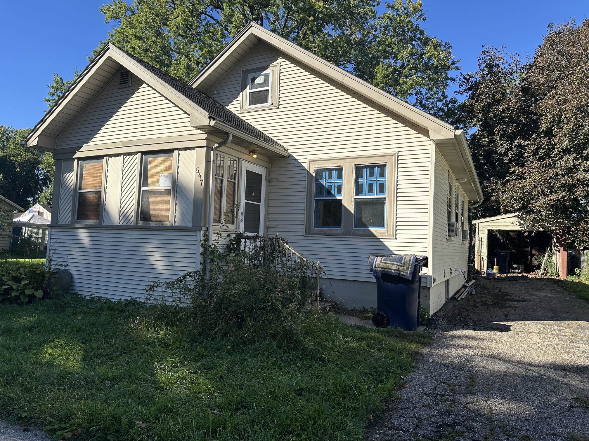 547 N Walnut Street — photo