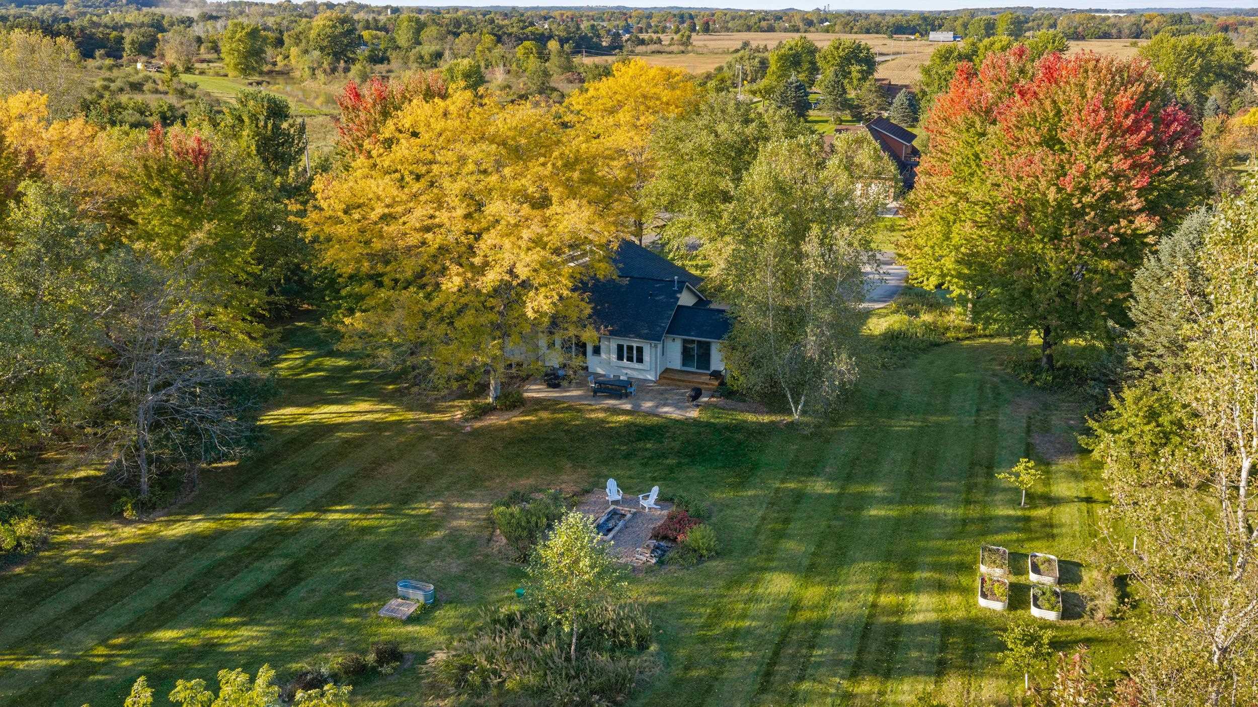 W3291 Schaefer Road, Exeter, WI 53508 — photo 3