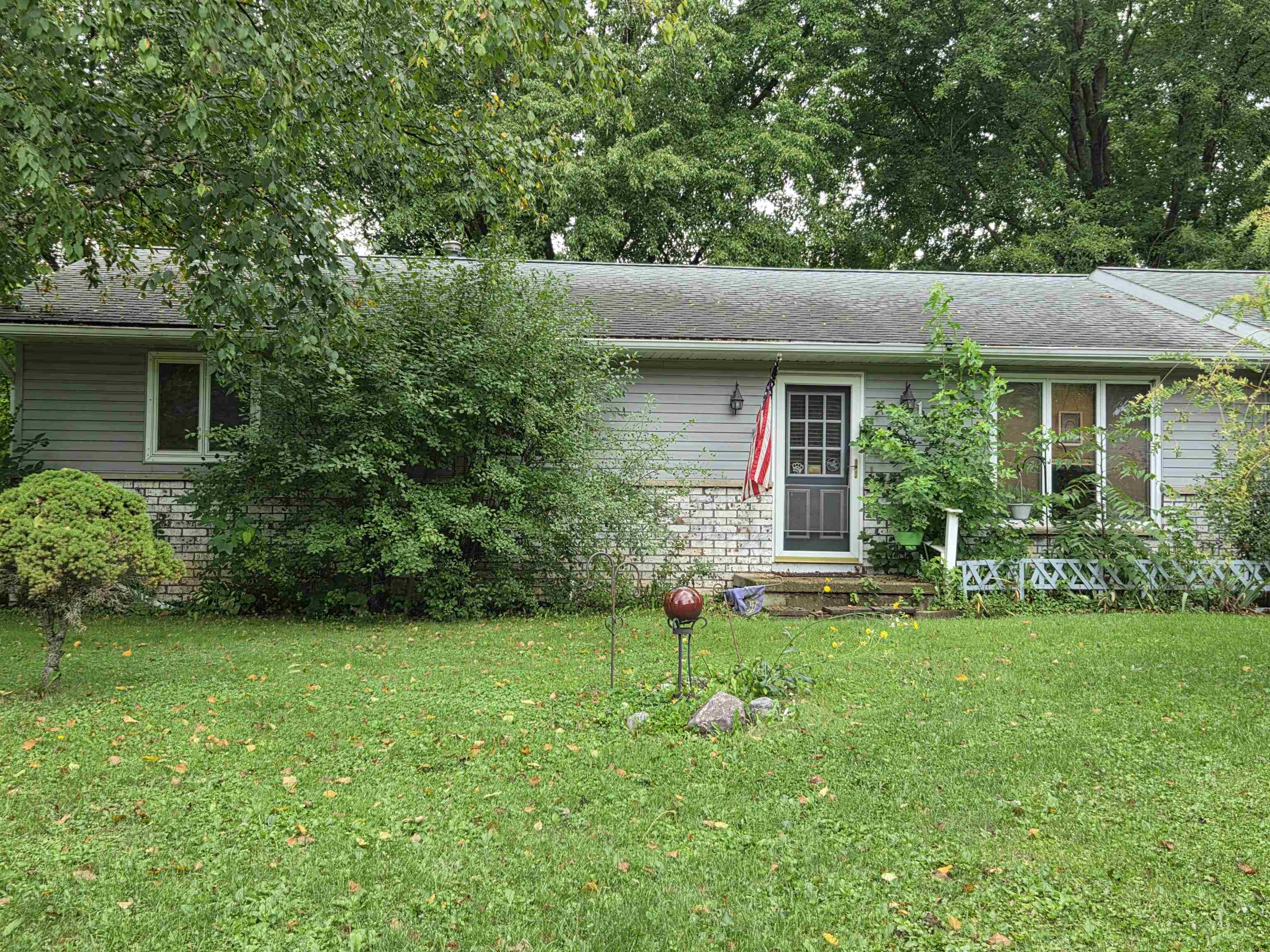 116 W Ridge Circle — photo