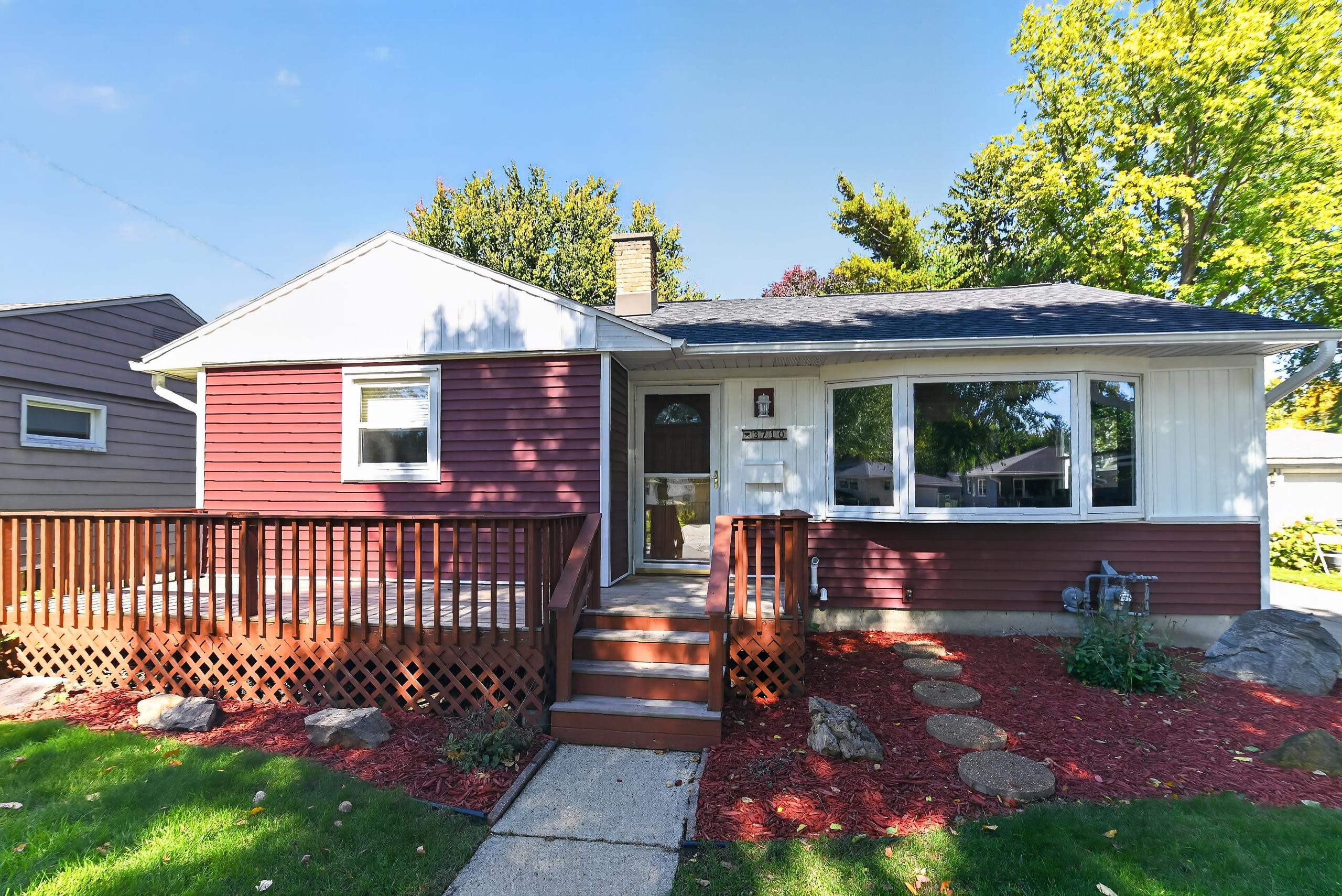 3710 Sussex Lane — photo