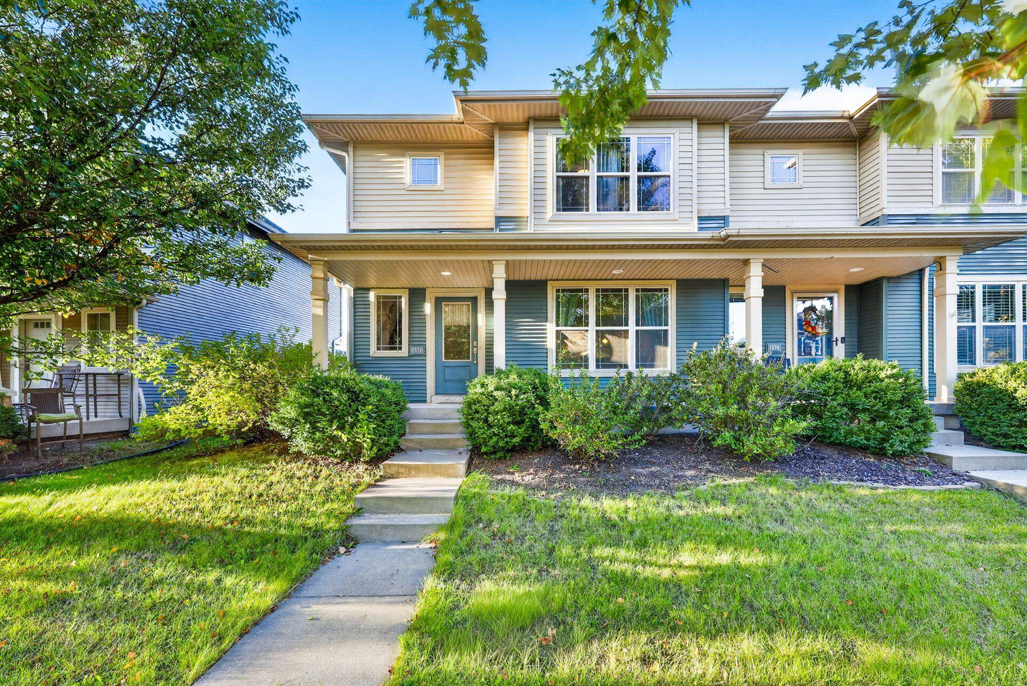1576 Wild Iris Street — photo