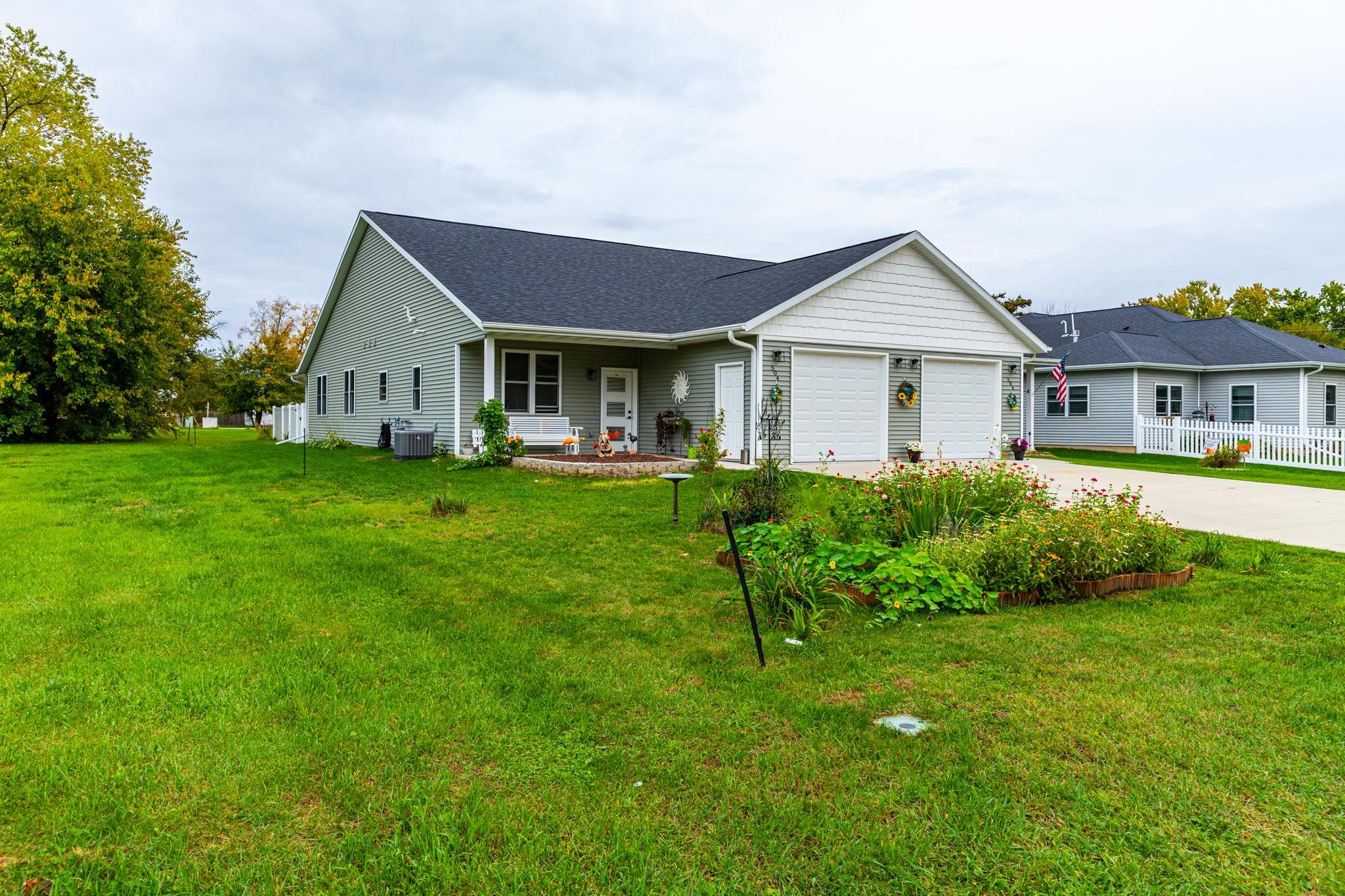 504 E 8th Avenue, Brodhead, WI 53520 — photo 3