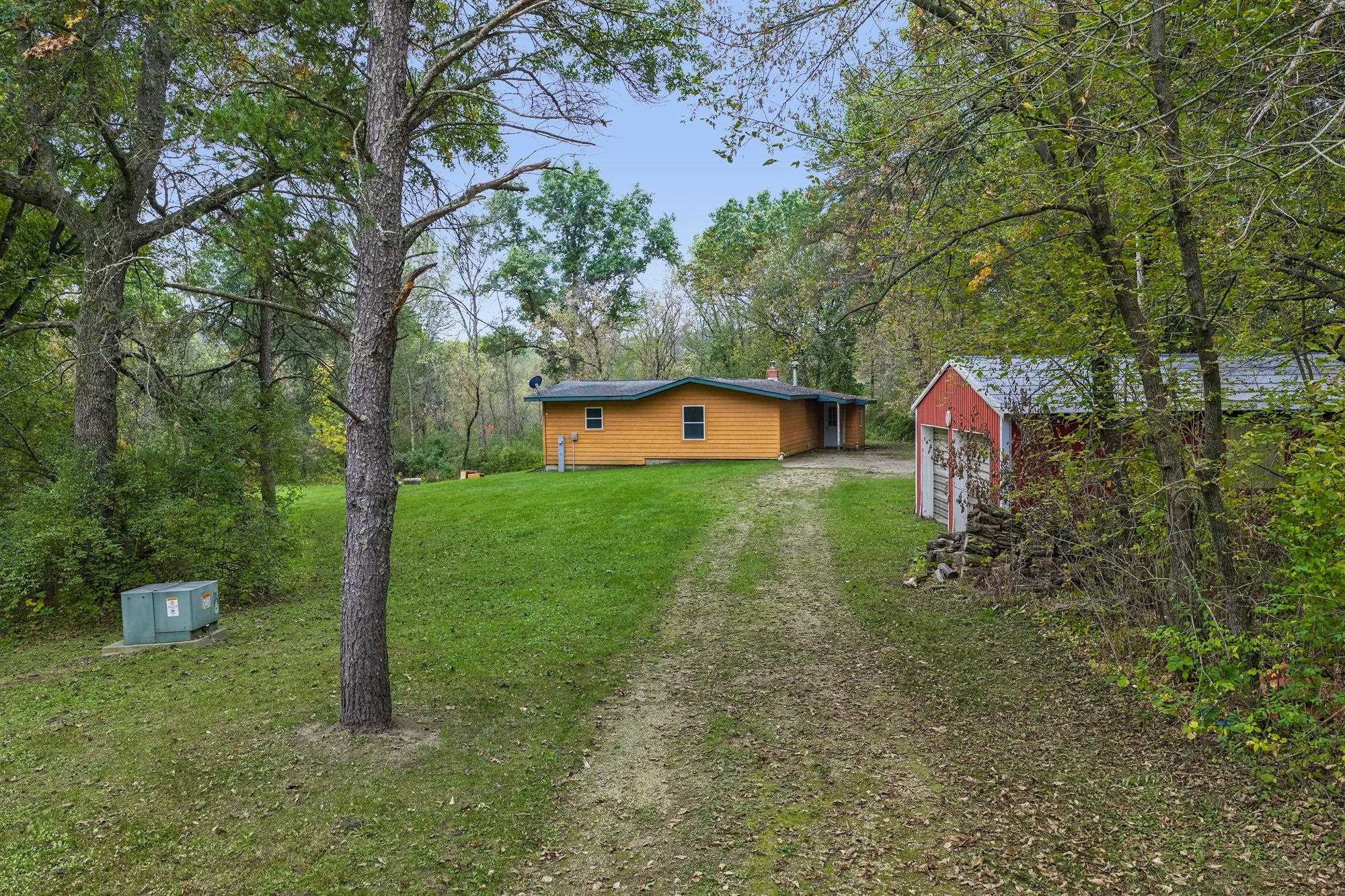 W9449 State Rd. 33, Wonewoc, WI 53968 — photo 2
