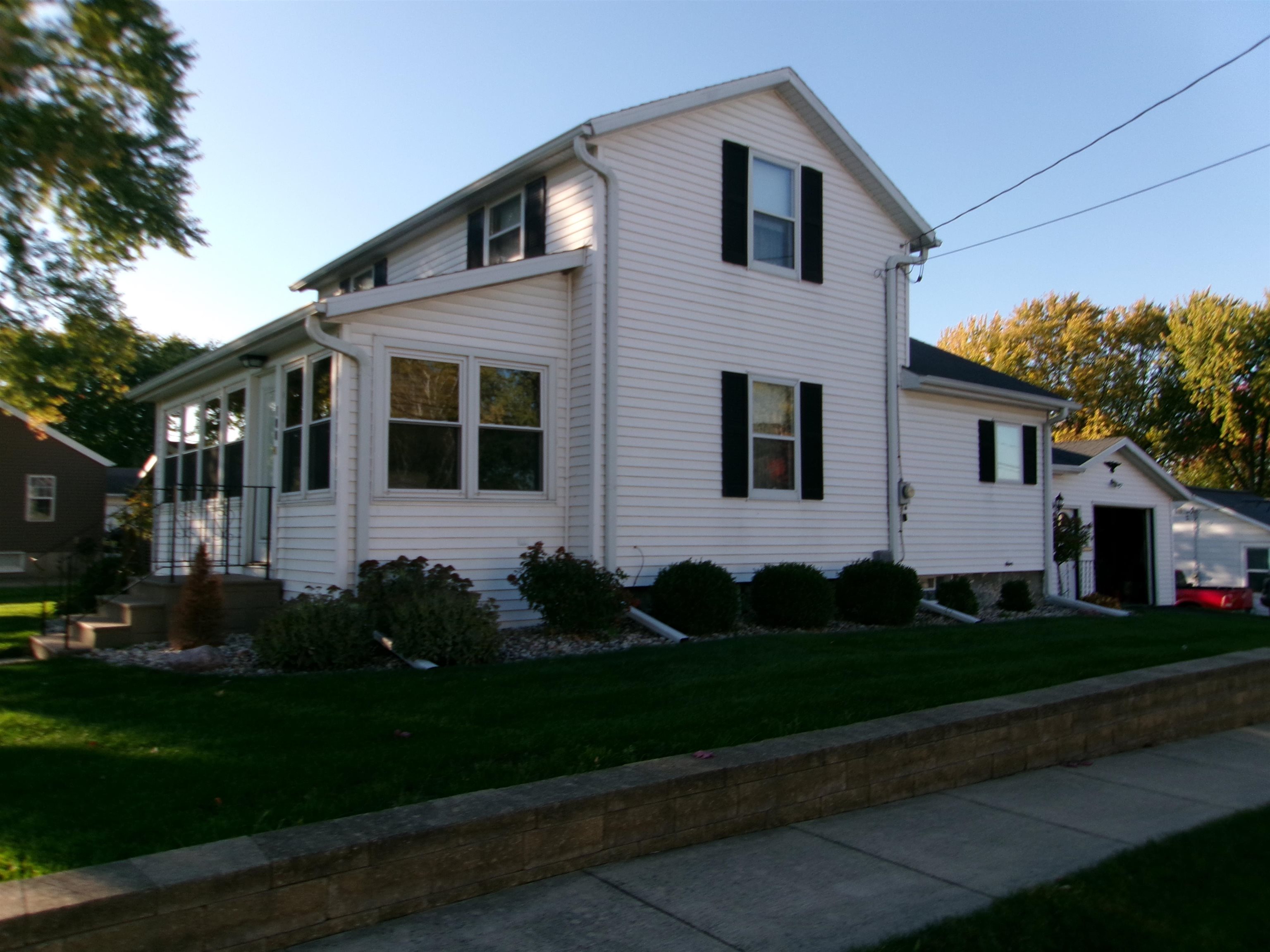 100 Taylor Street — photo