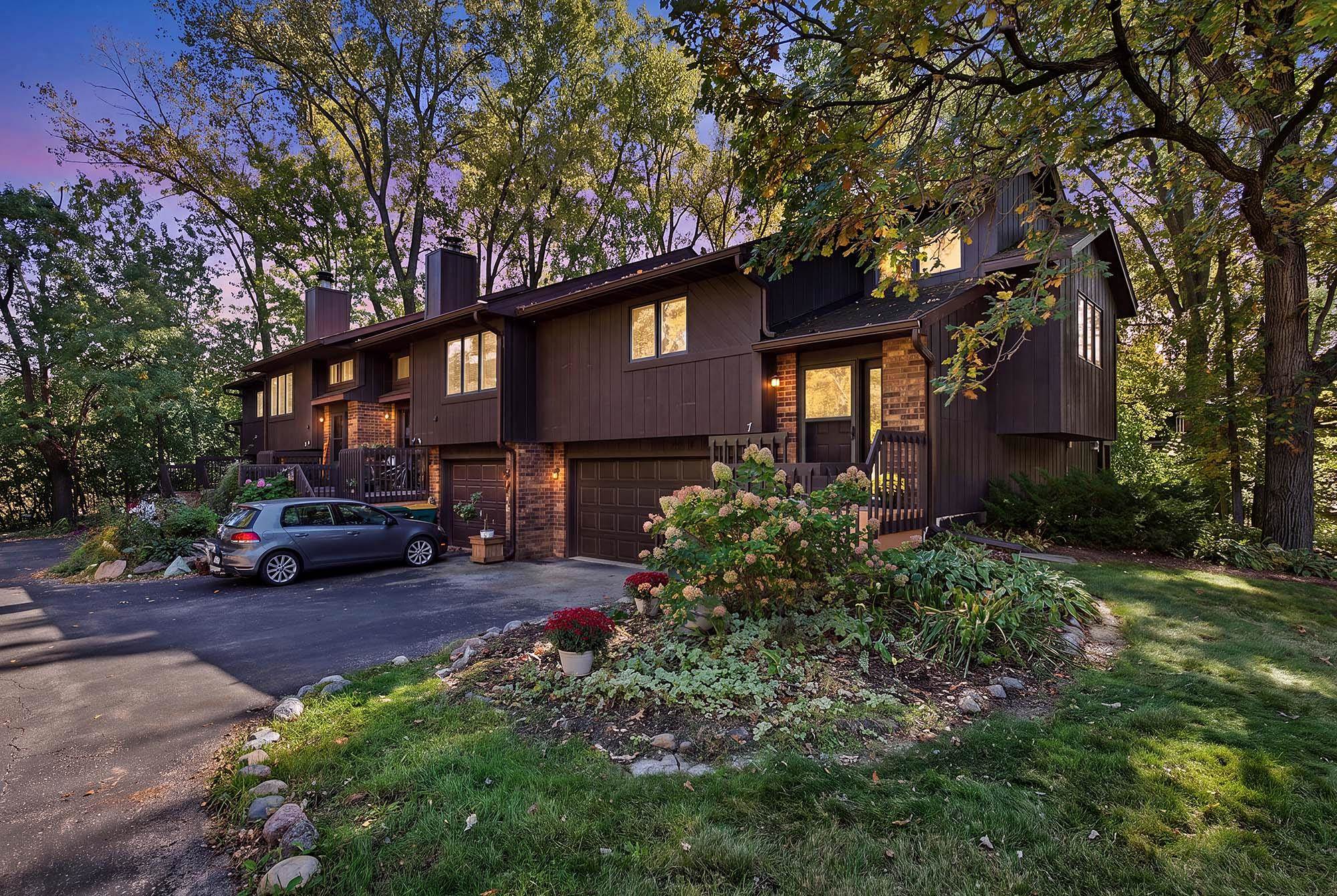7 Hickory Hollow Drive — photo