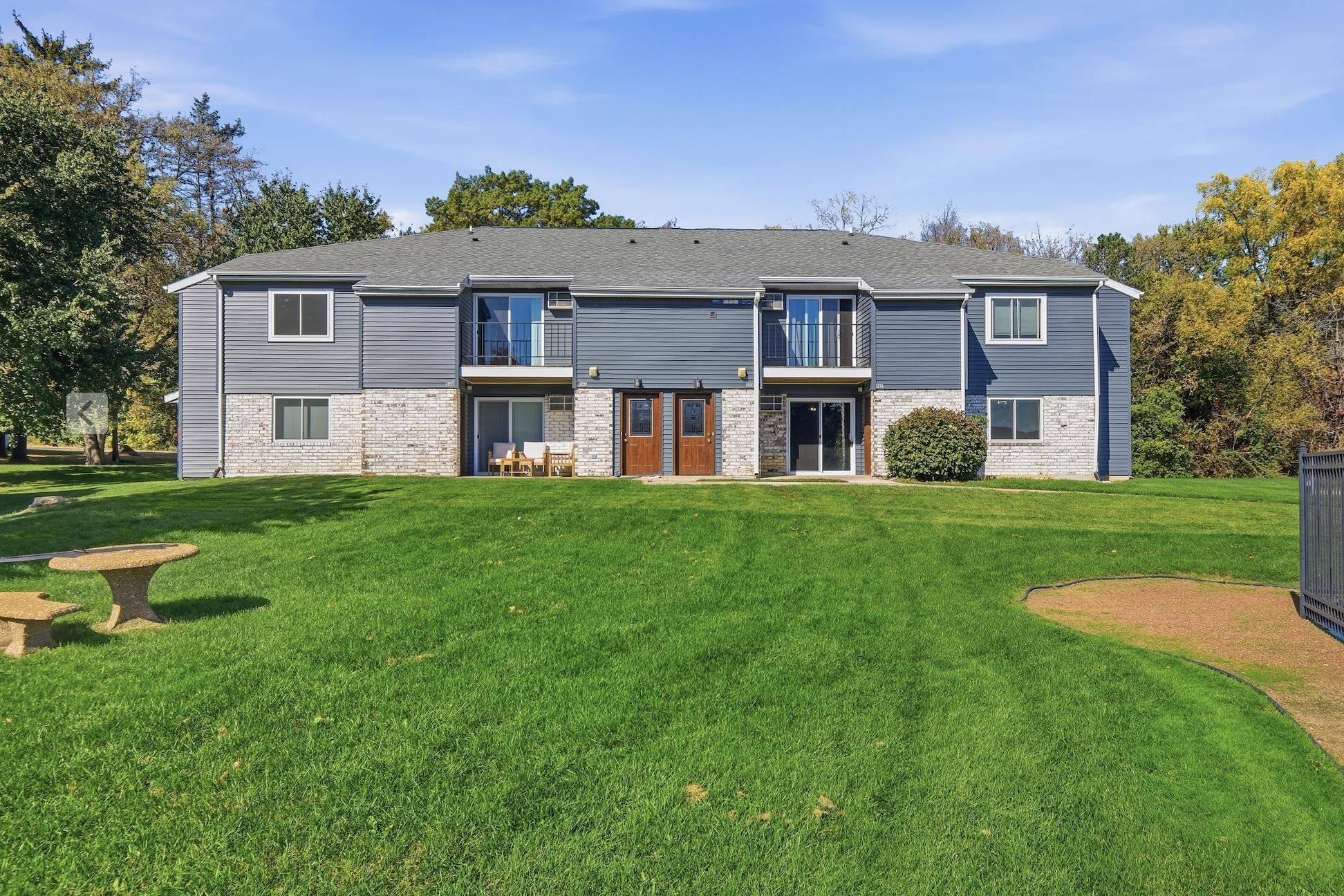307 Whispering Pines Way — photo