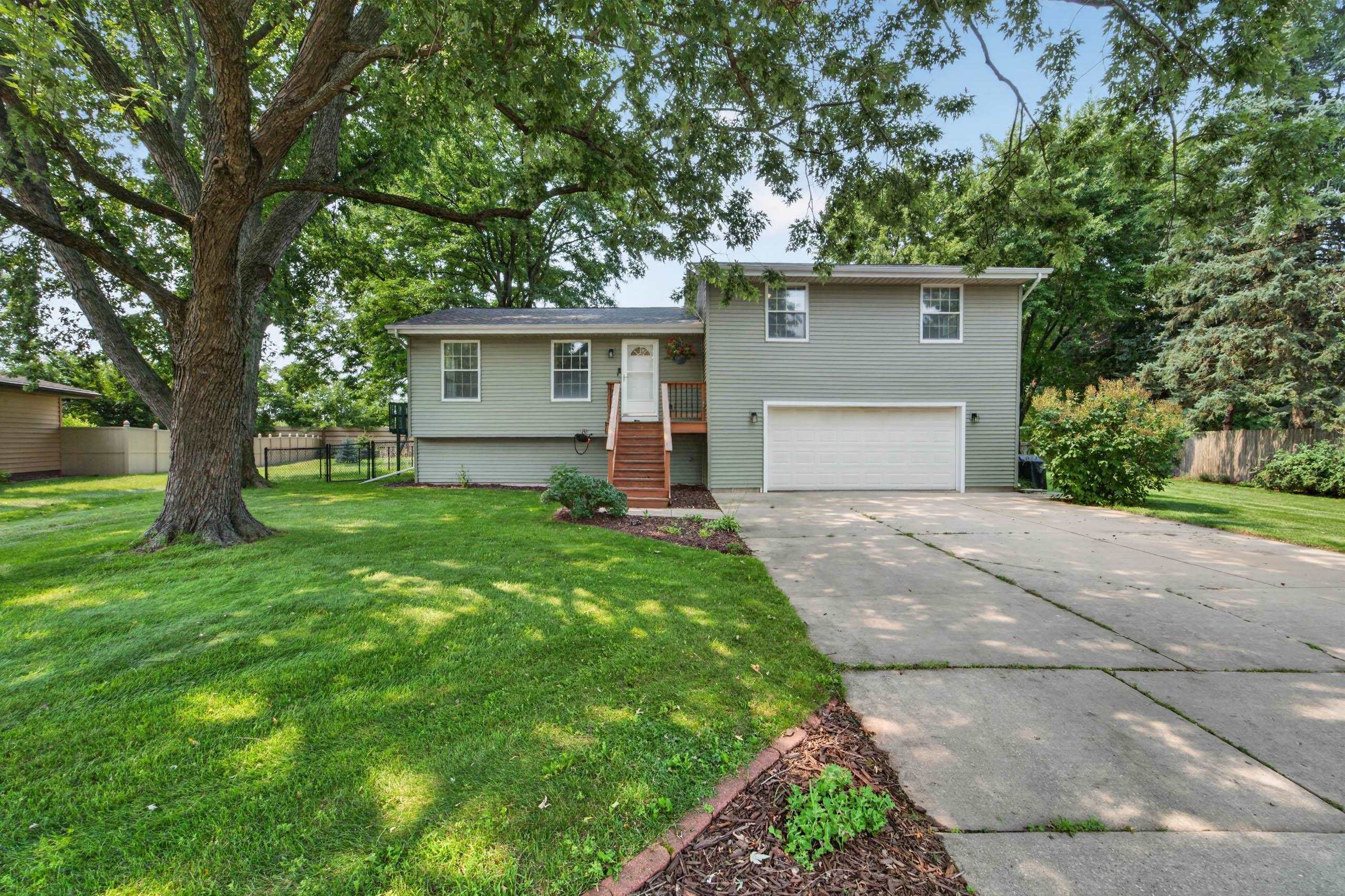 745 Stafford Road — photo