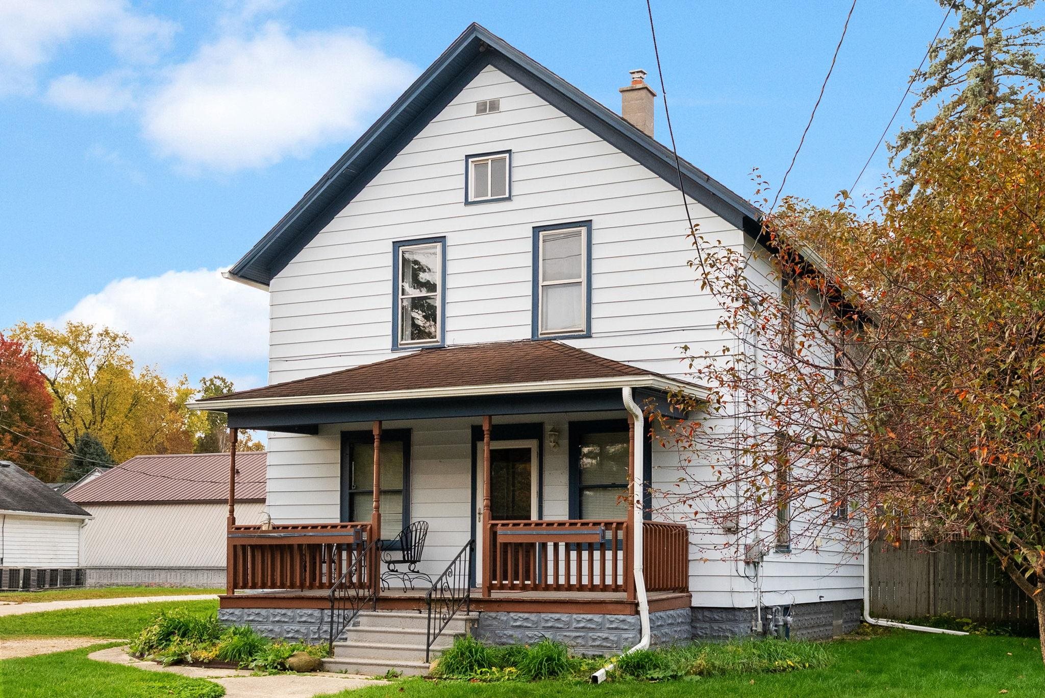 412 E Beloit Street — photo