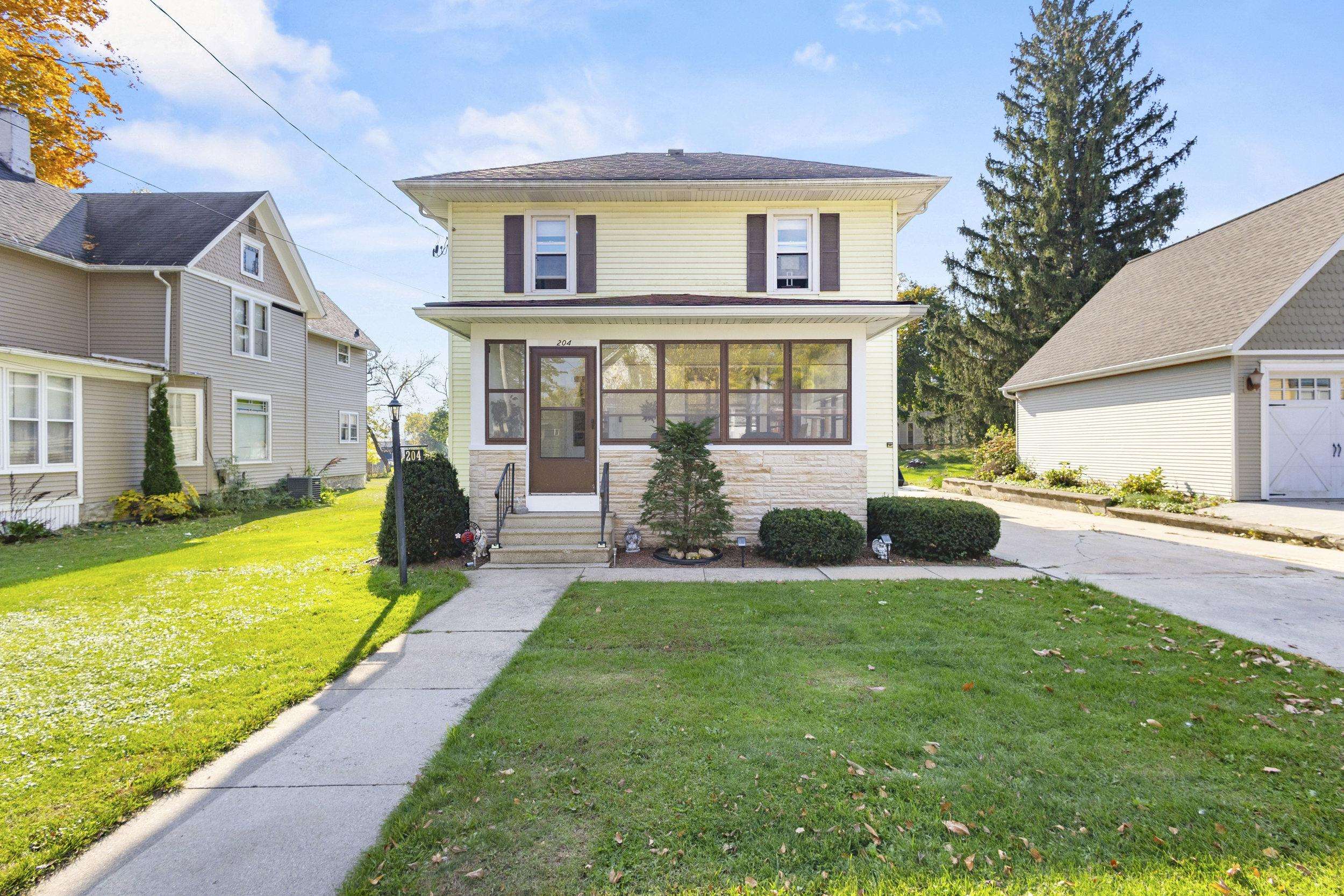 204 W Cherry Street — photo
